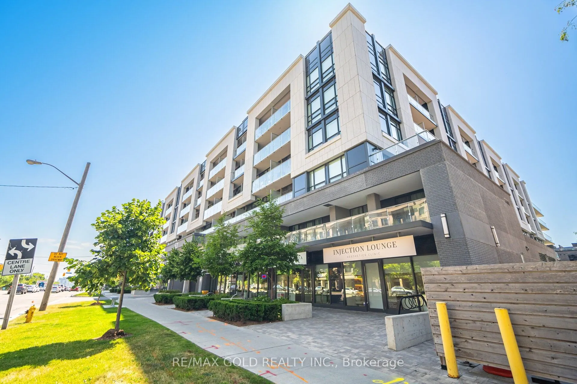 621 Sheppard Avenue E, #619
