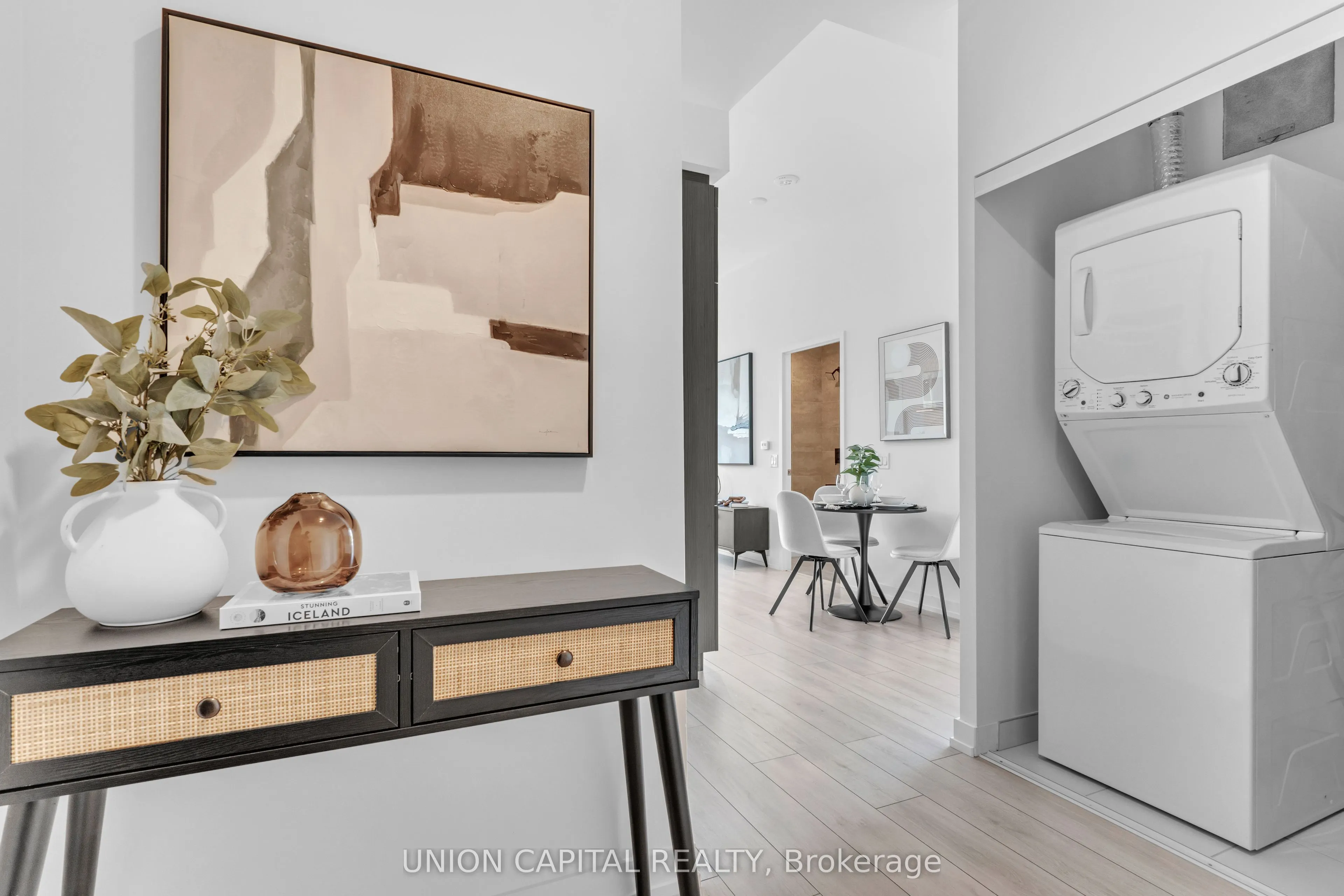 500 Dupont Street, #308