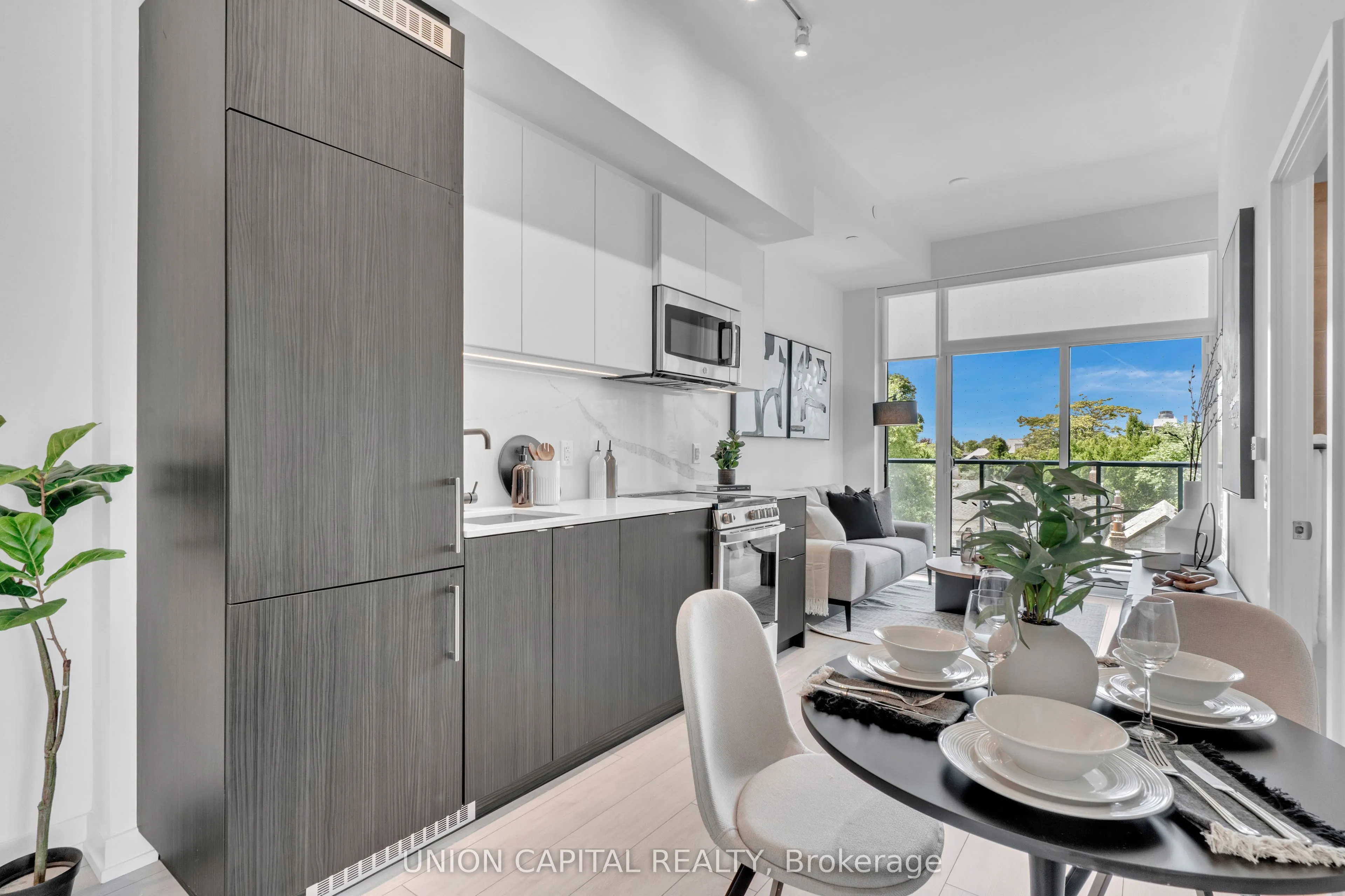 500 Dupont Street, #308