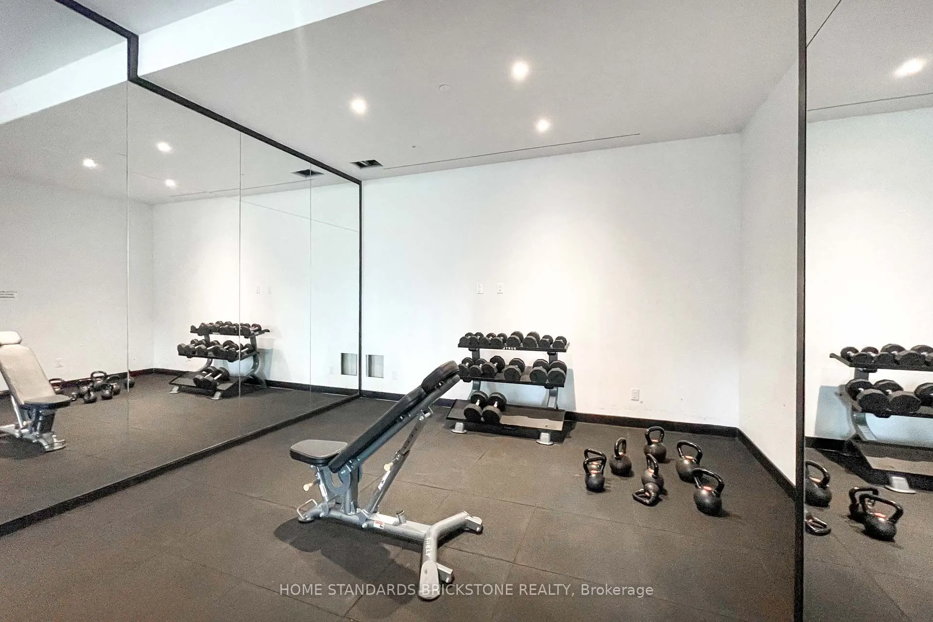 20 Edward Street, #402