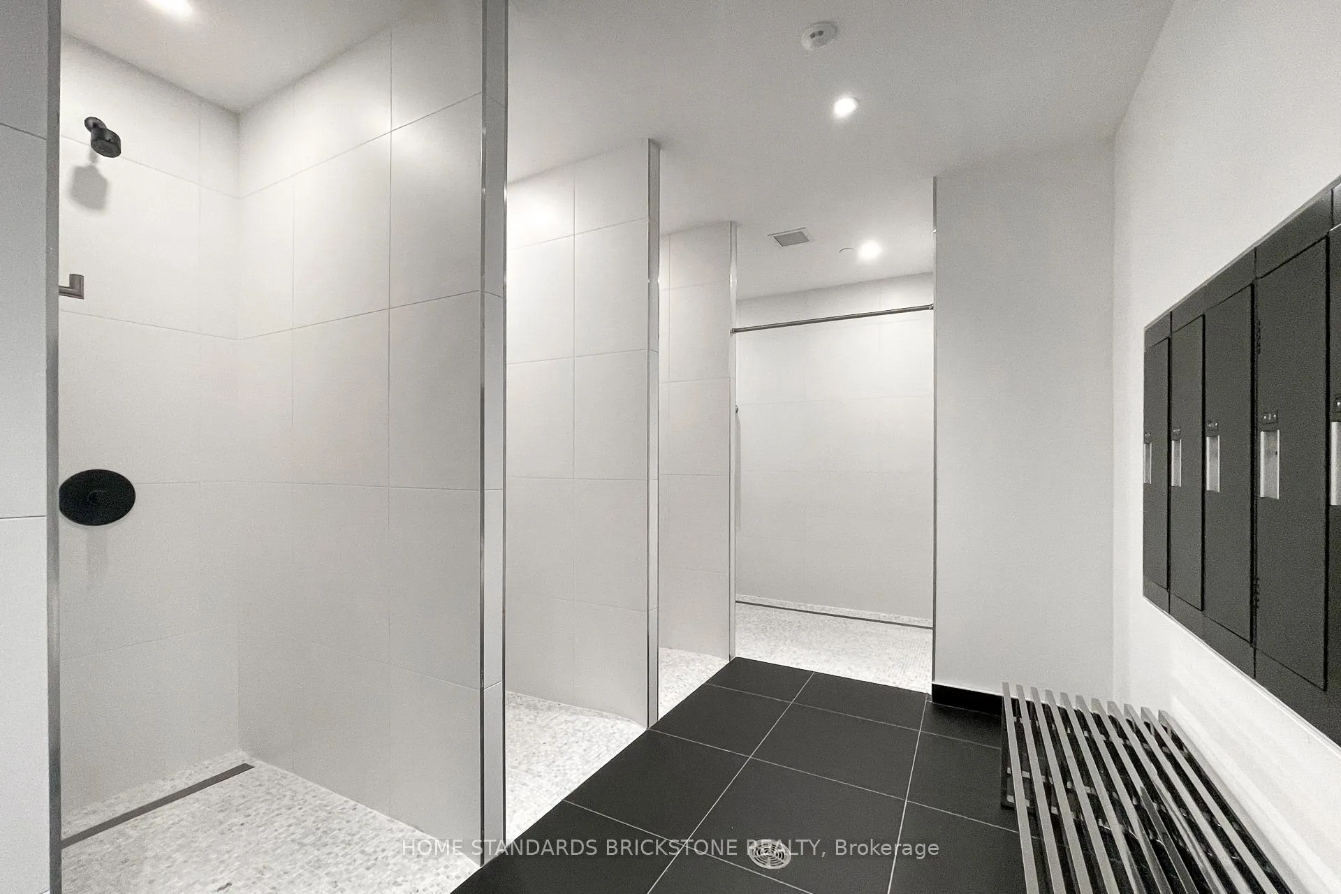 20 Edward Street, #402