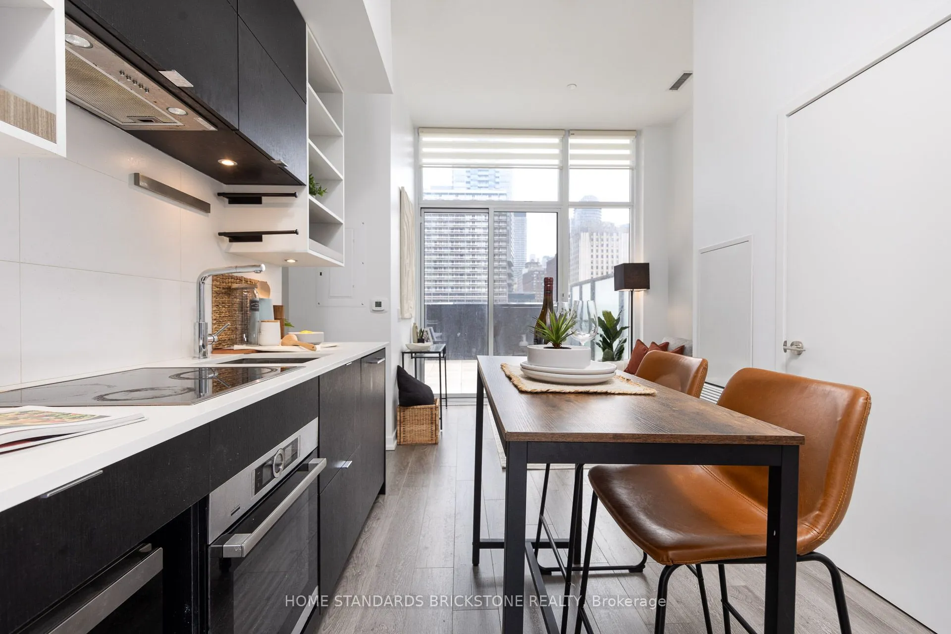 20 Edward Street, #402