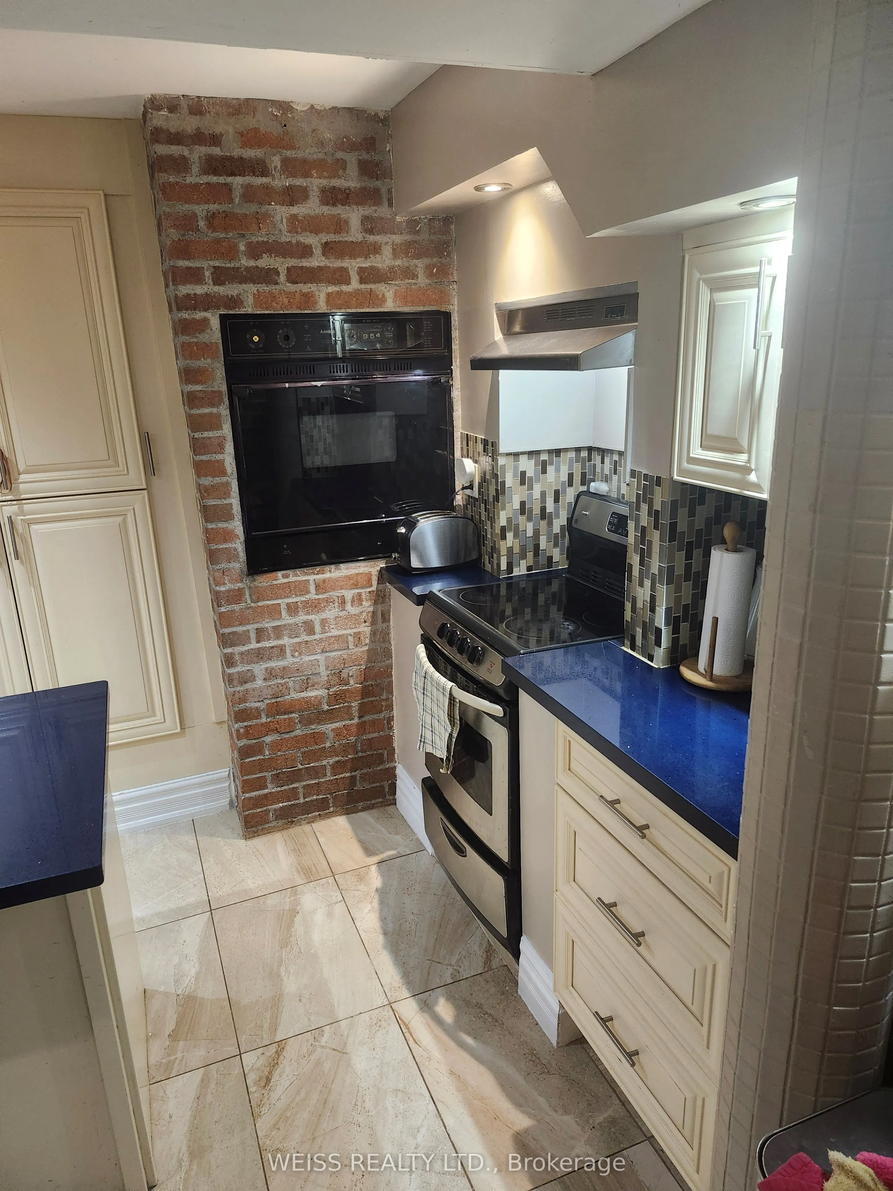 3 New Haven Drive, #Lower Level