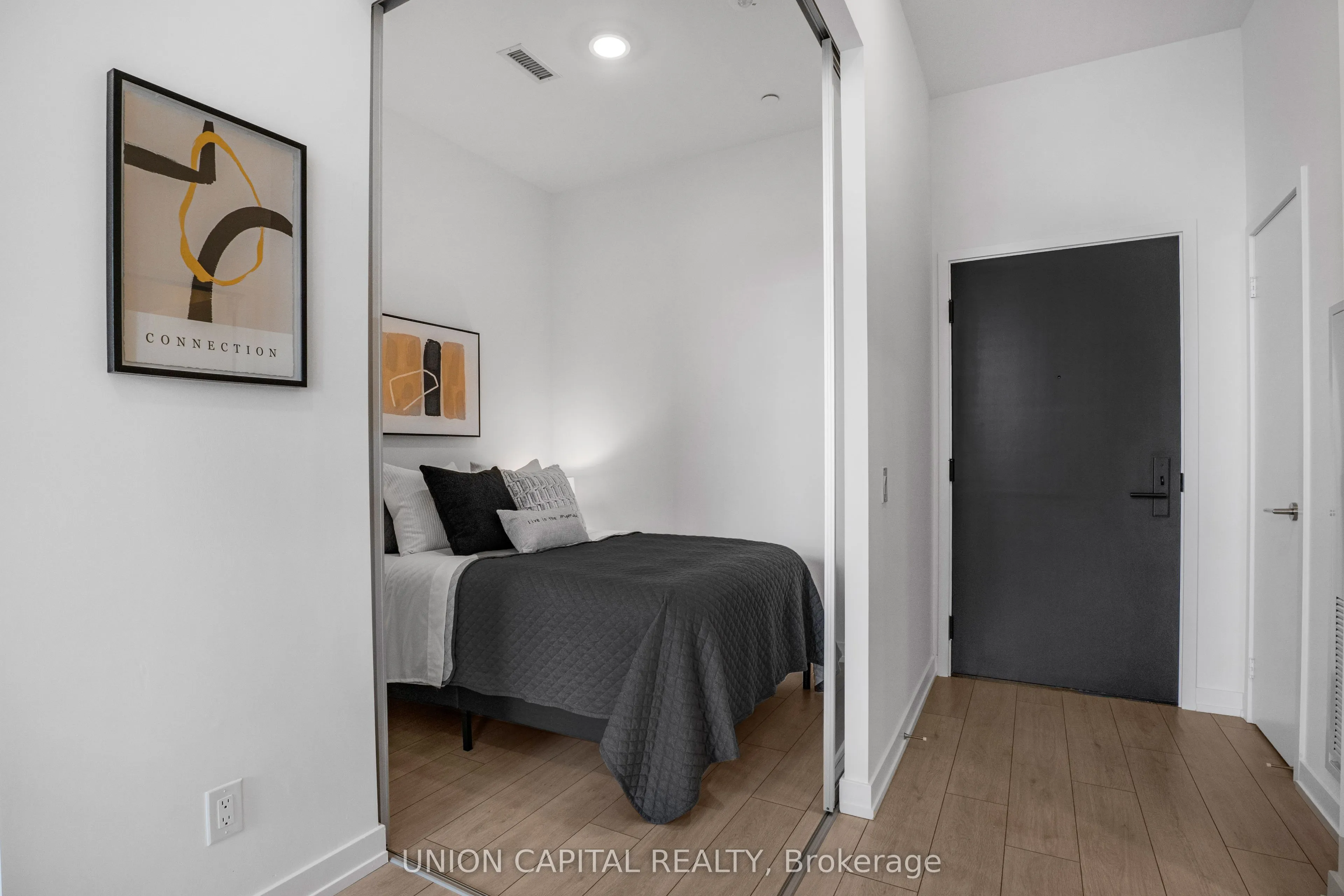 500 Dupont Street, #205