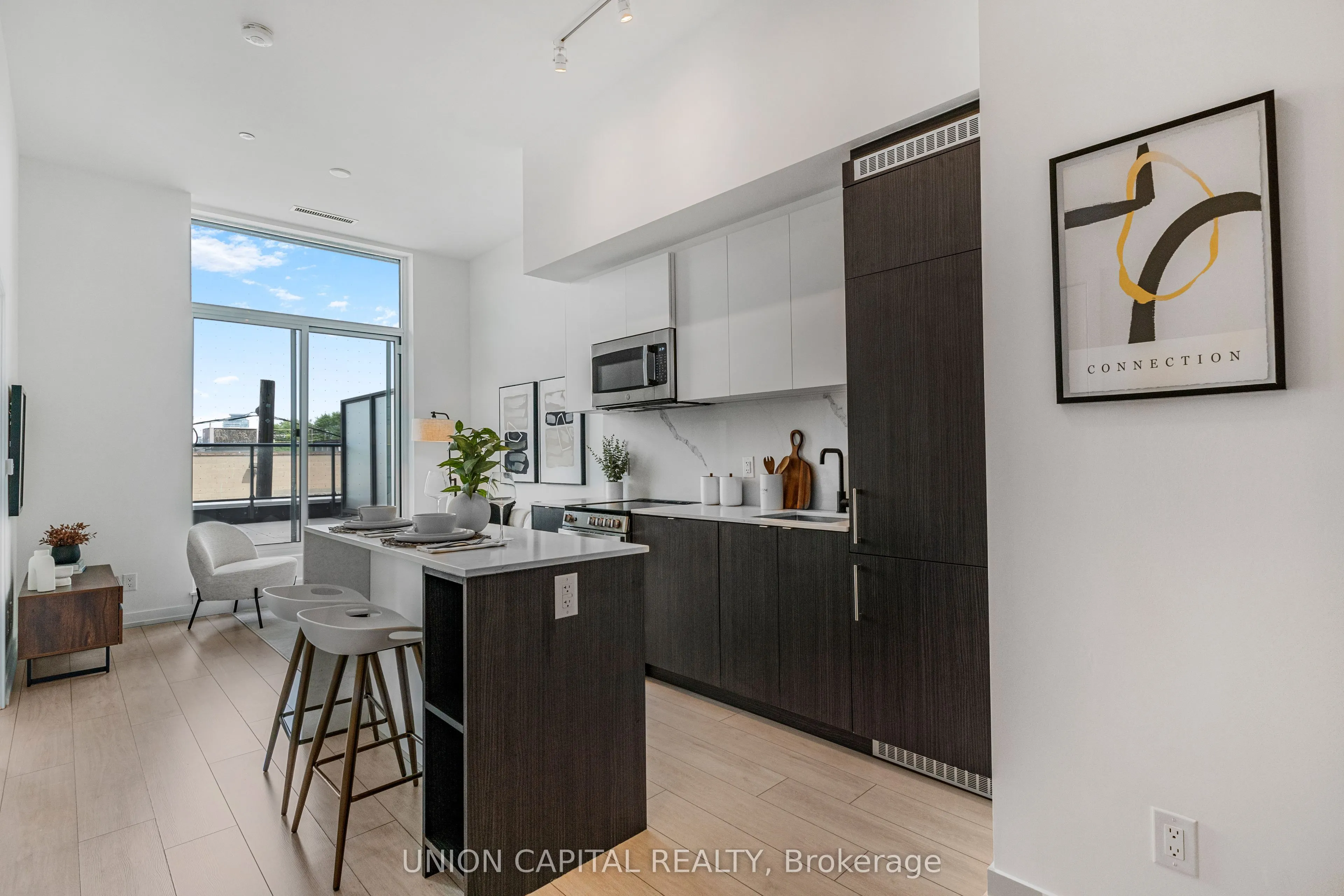 500 Dupont Street, #205