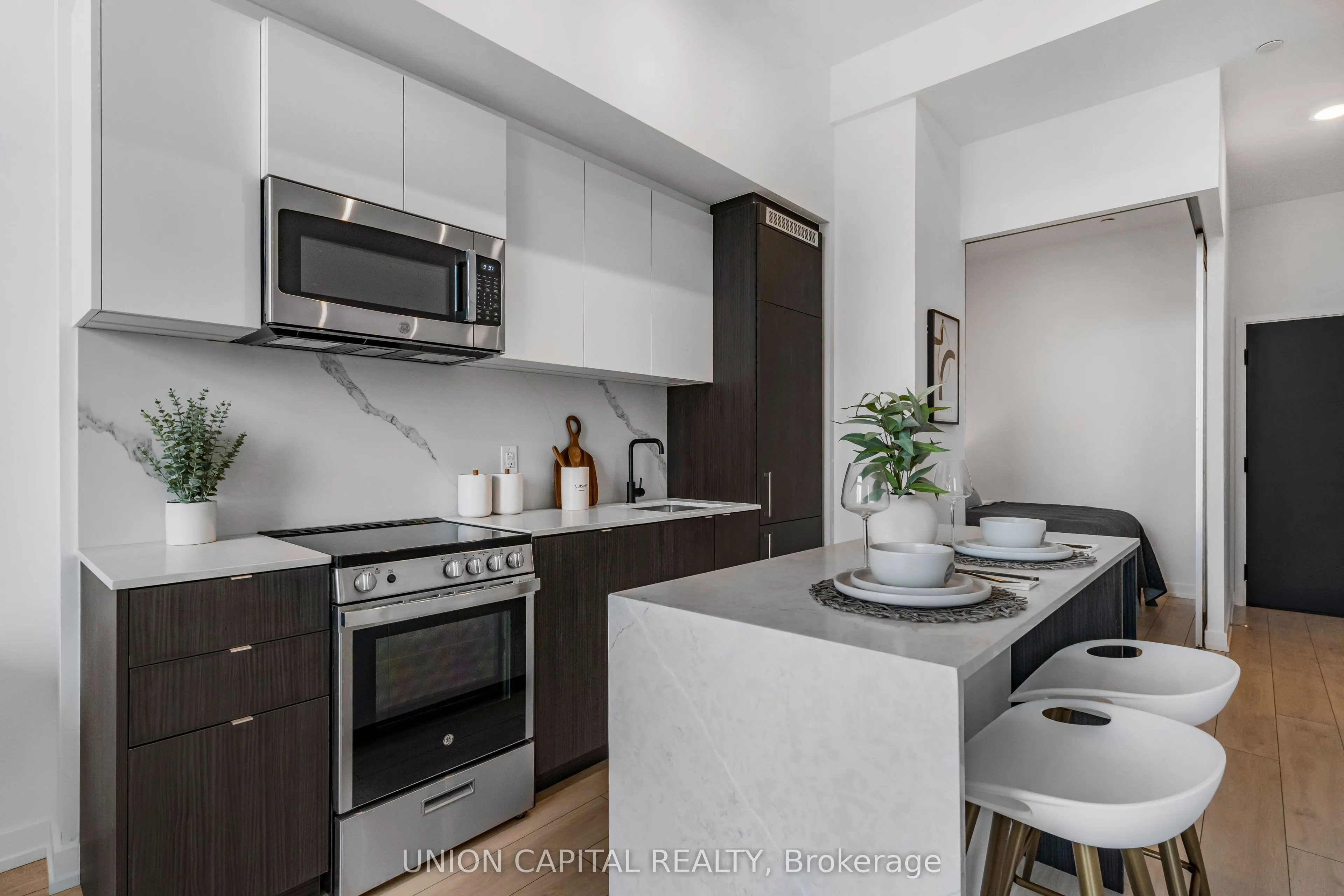 500 Dupont Street, #205