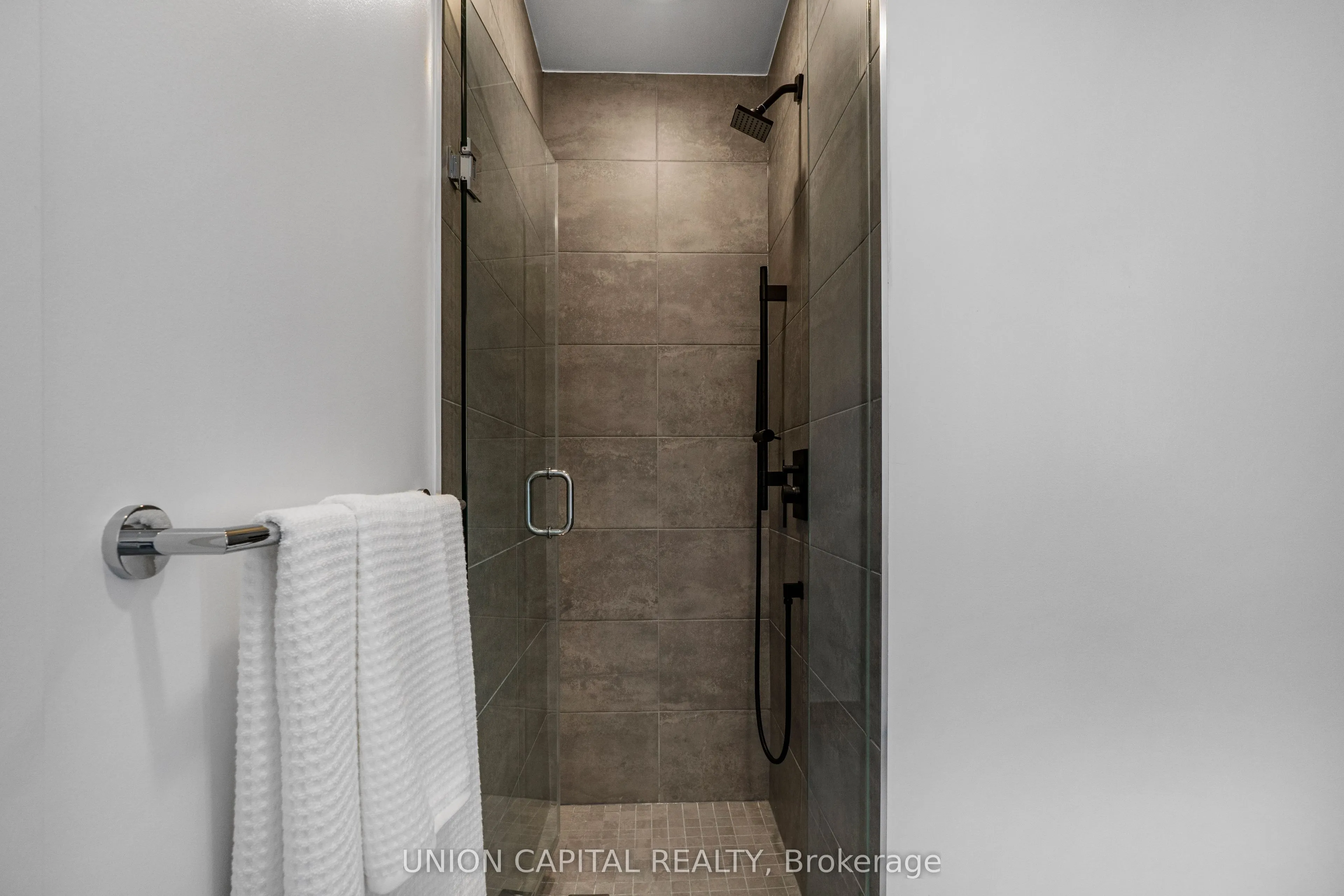 500 Dupont Street, #205