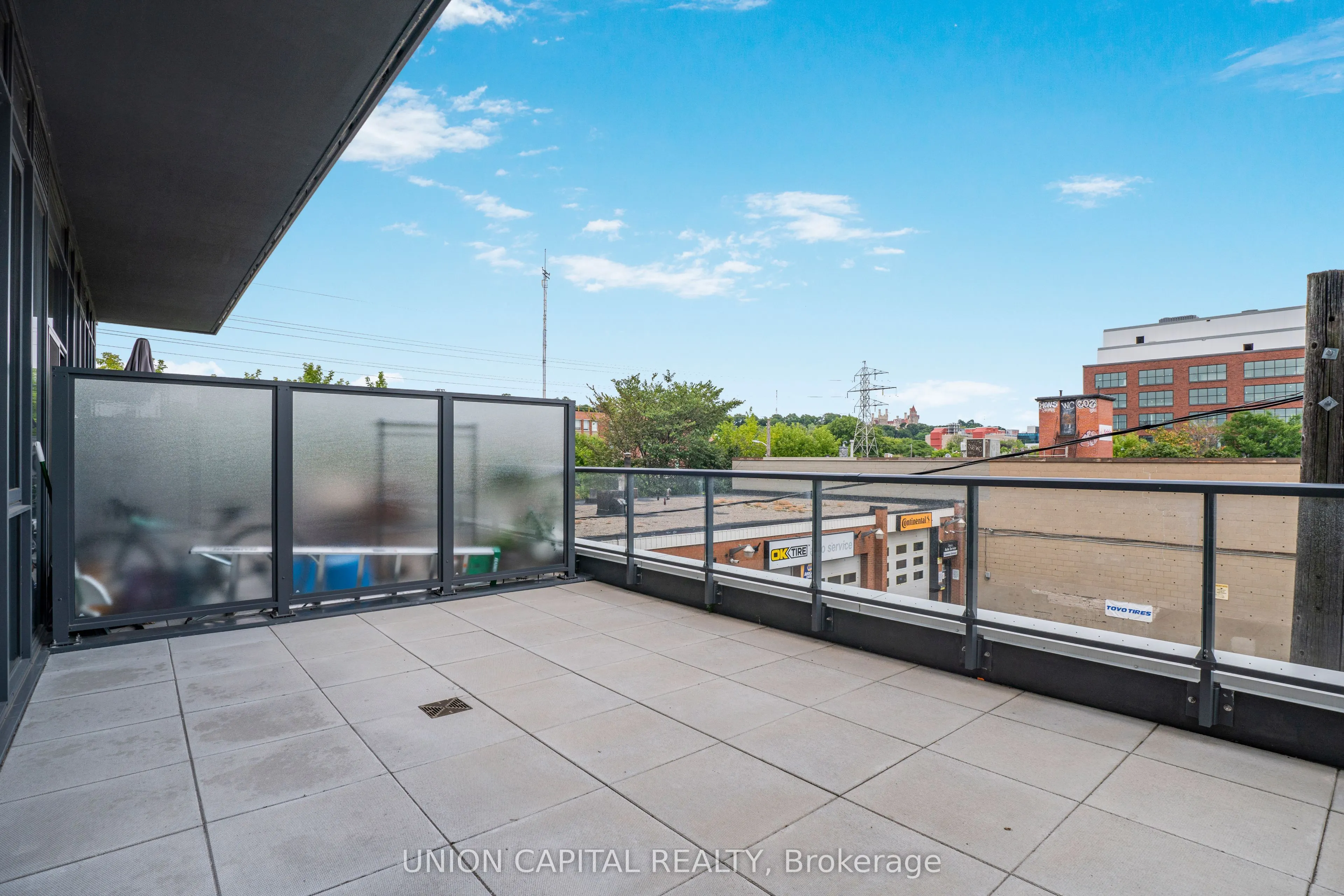 500 Dupont Street, #205