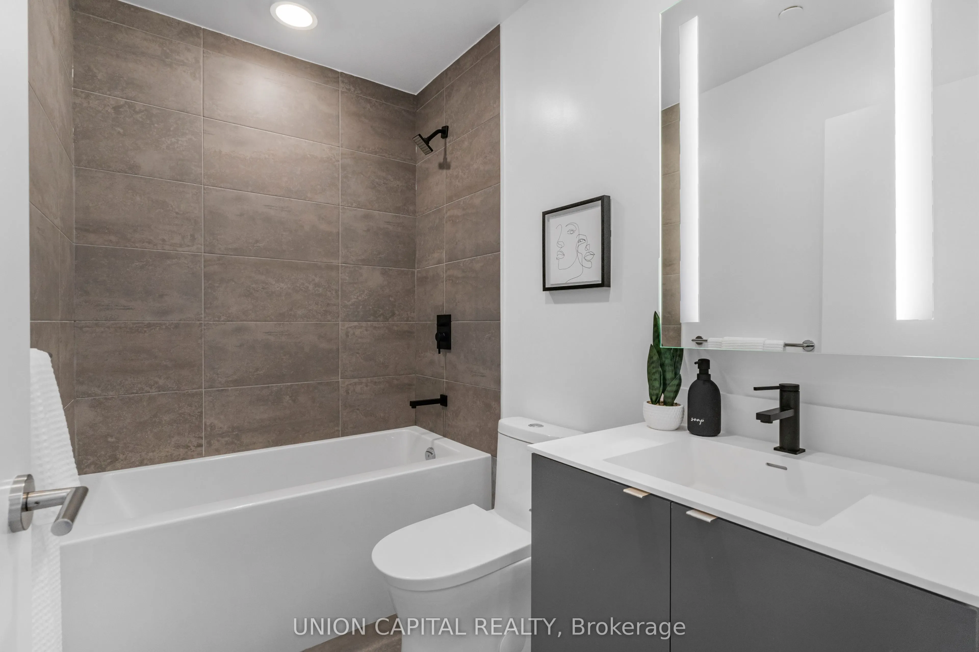 500 Dupont Street, #205