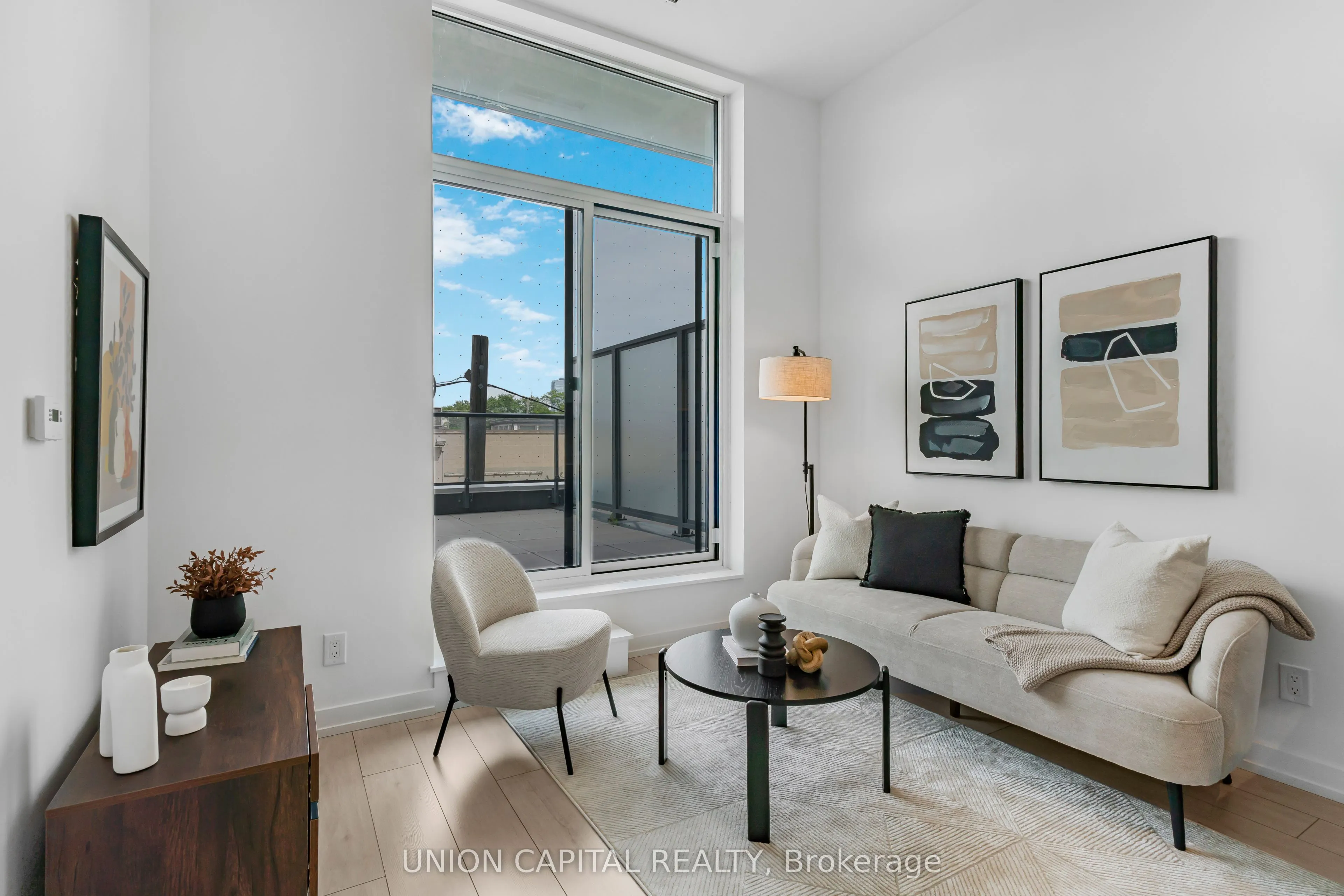 500 Dupont Street, #205