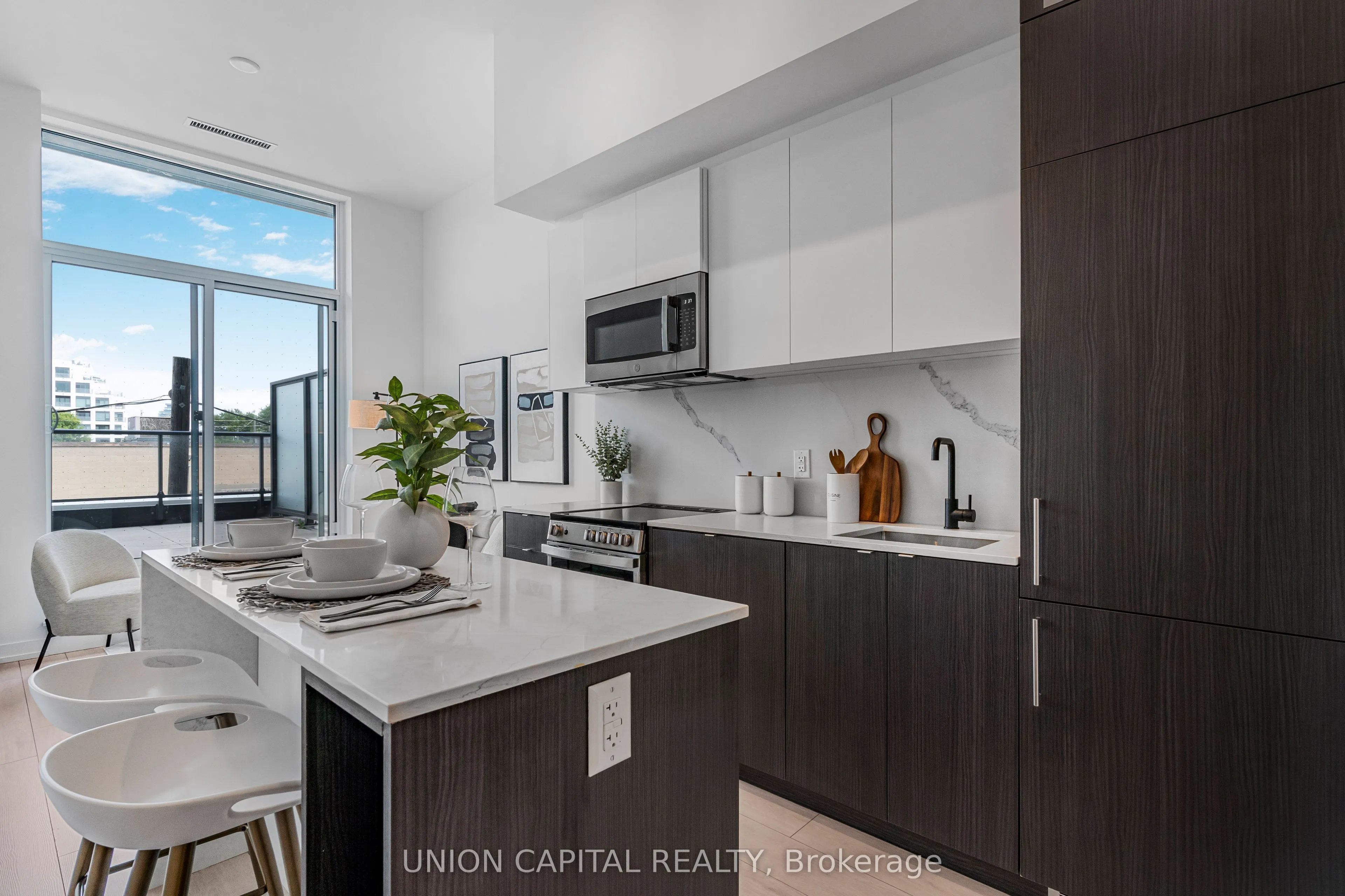 500 Dupont Street, #205