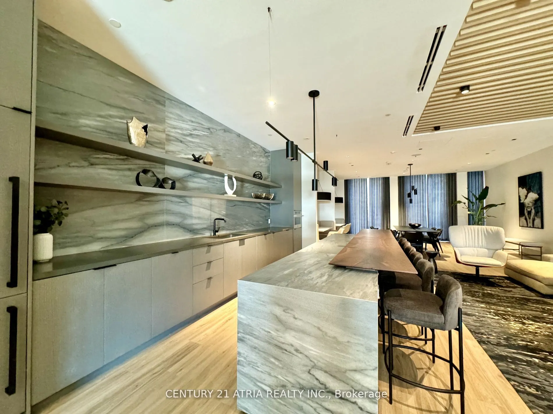 82 Dalhousie Street, #LPH 10