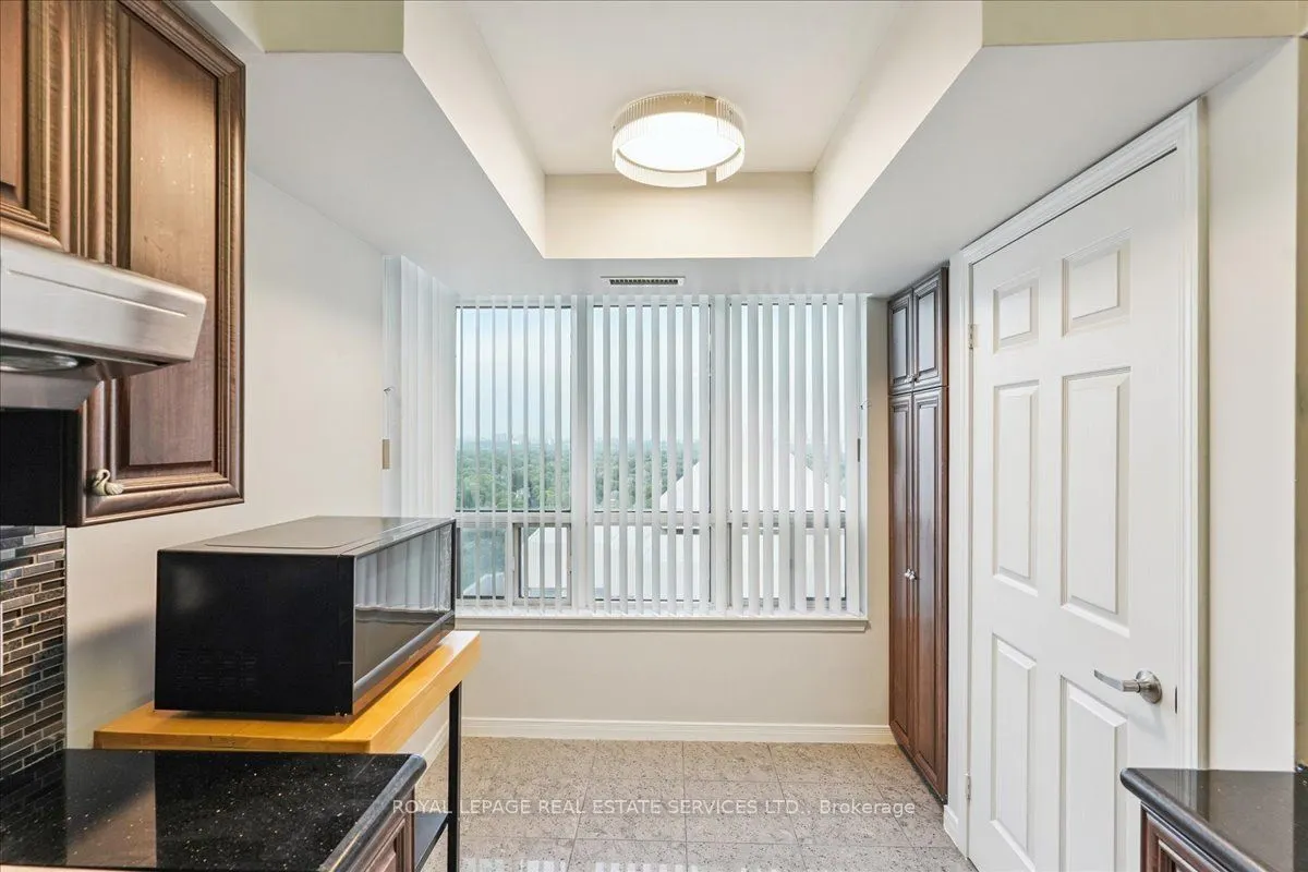33 Empress Avenue, #2305