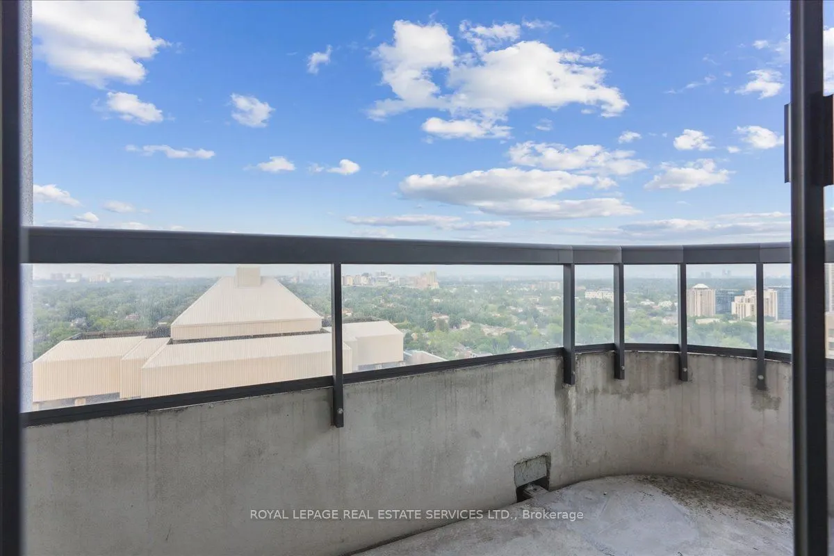 33 Empress Avenue, #2305
