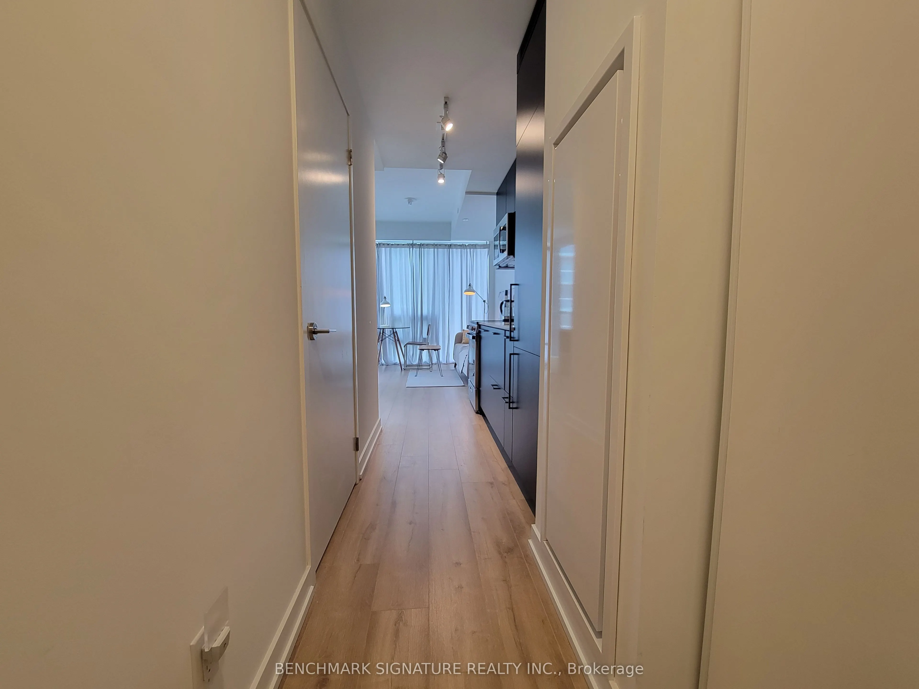 135 East Liberty Street, #1909