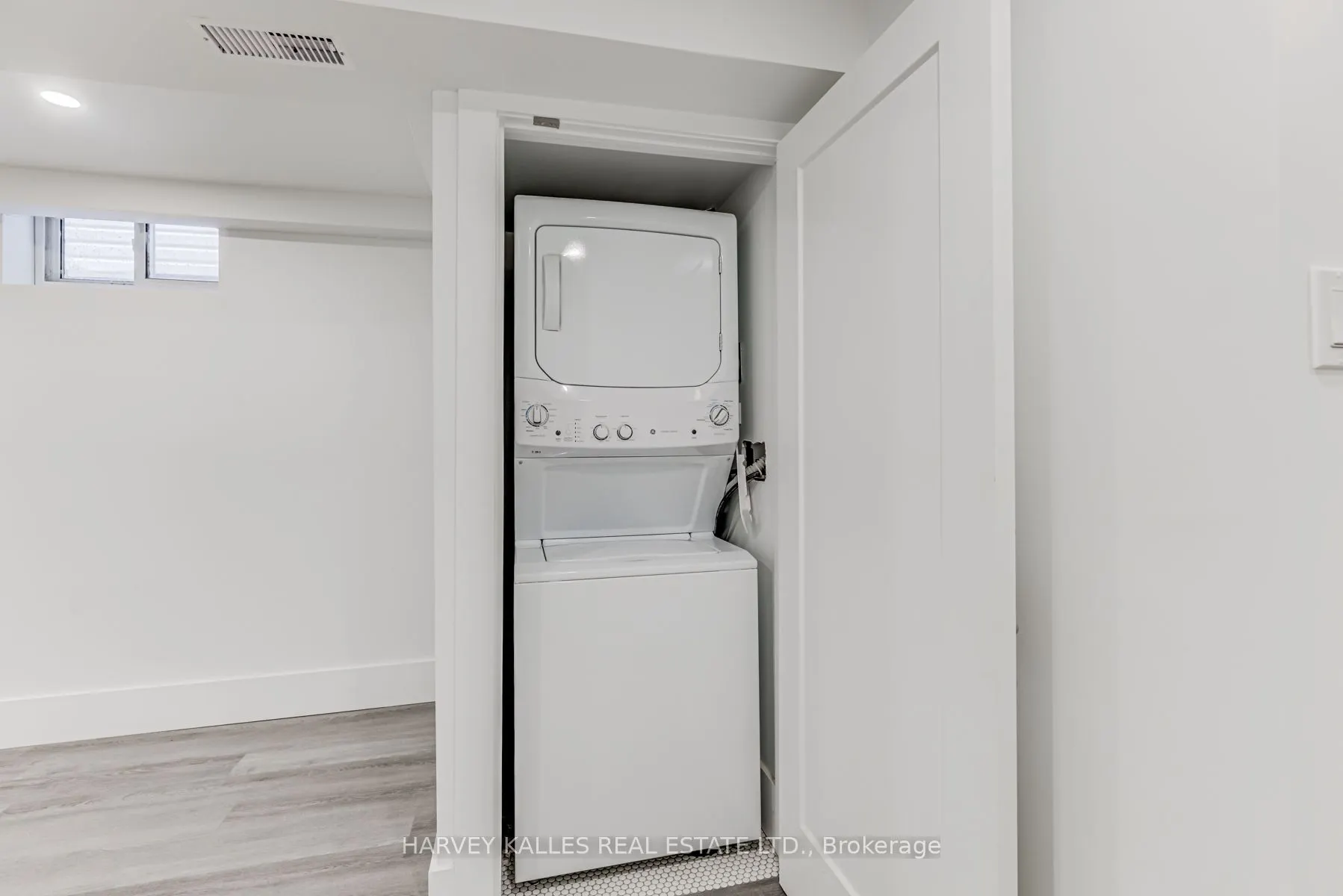 210 Christie Street, #3