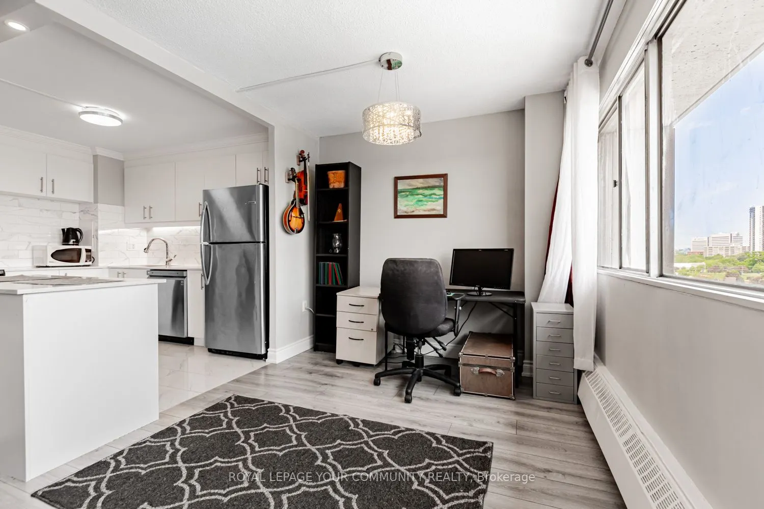 10 Sunny Glenway, #912