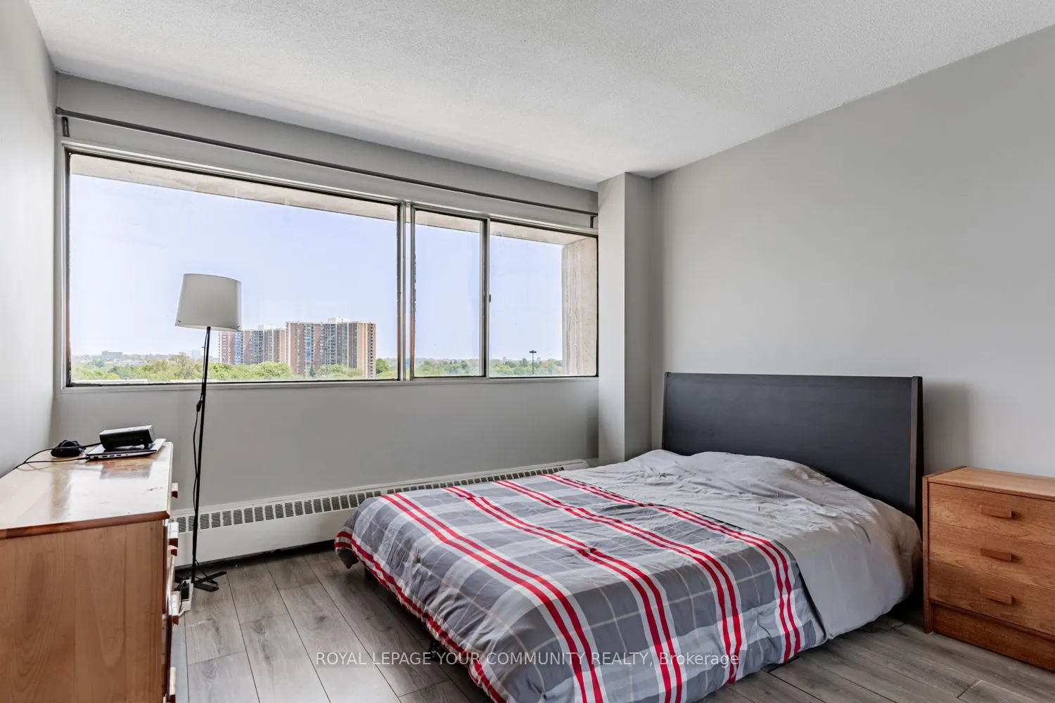 10 Sunny Glenway, #912