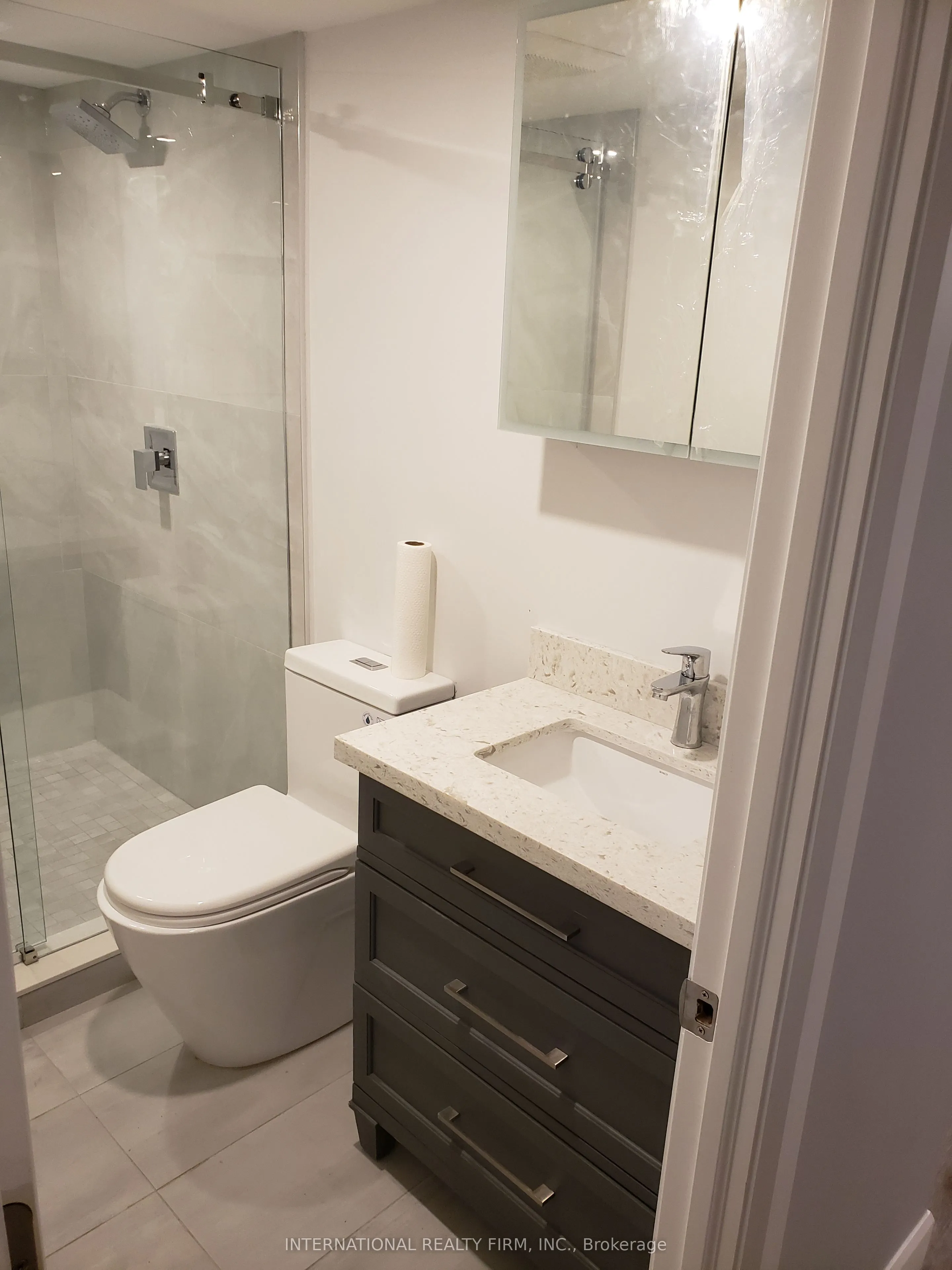 261 Soudan Avenue, #Lower