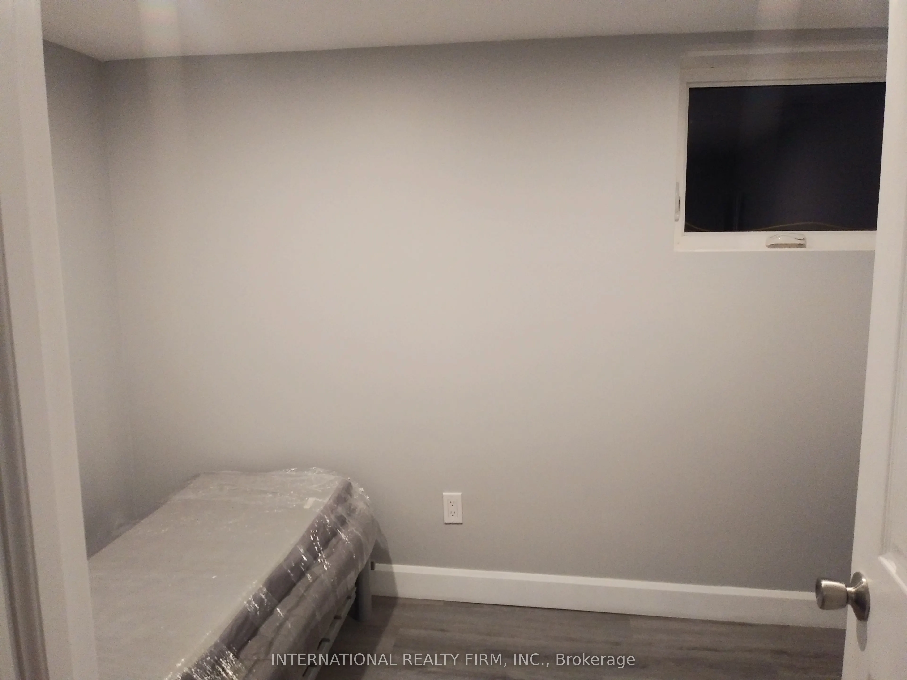 261 Soudan Avenue, #Lower