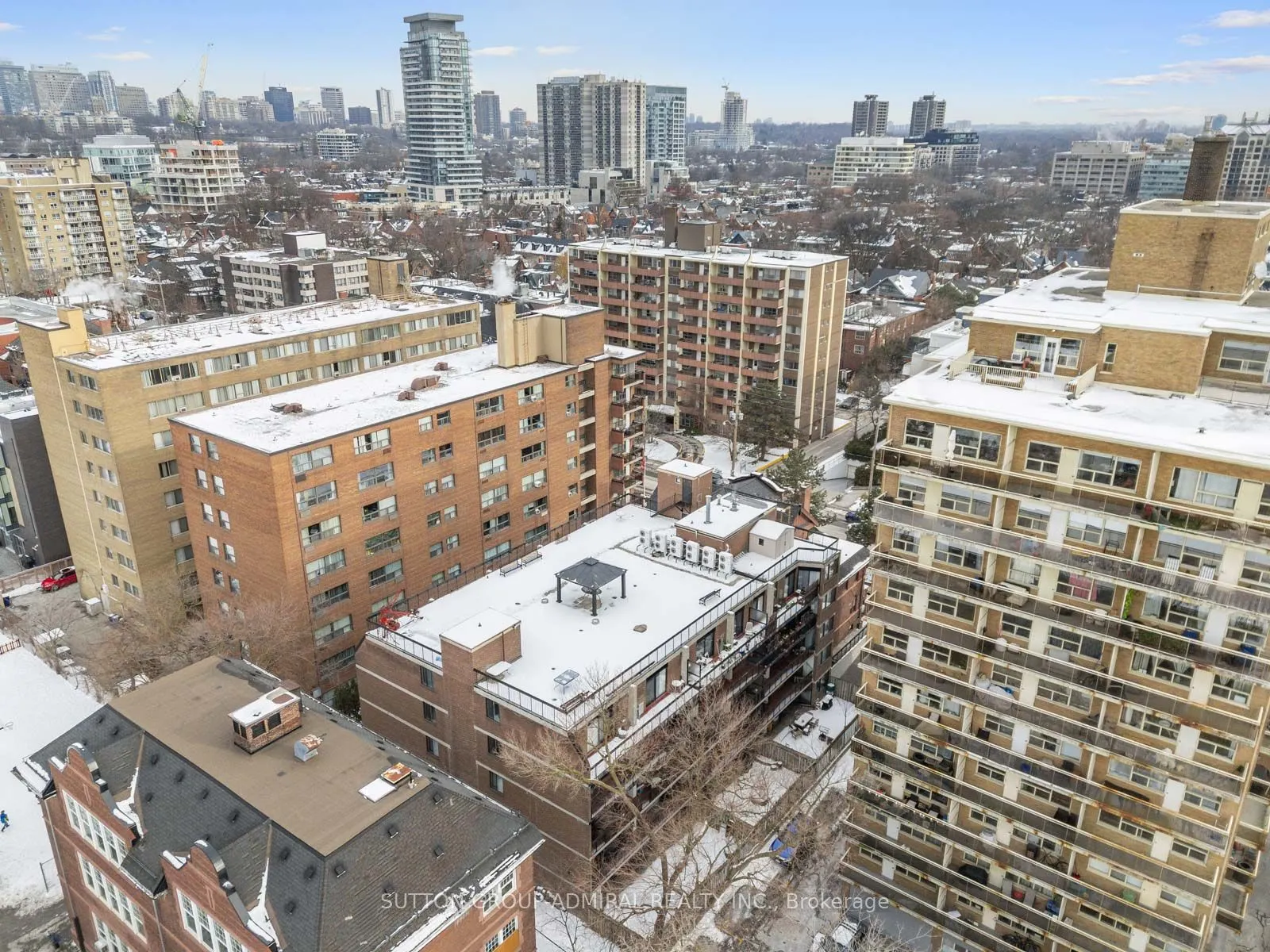 212 St George Street, #302