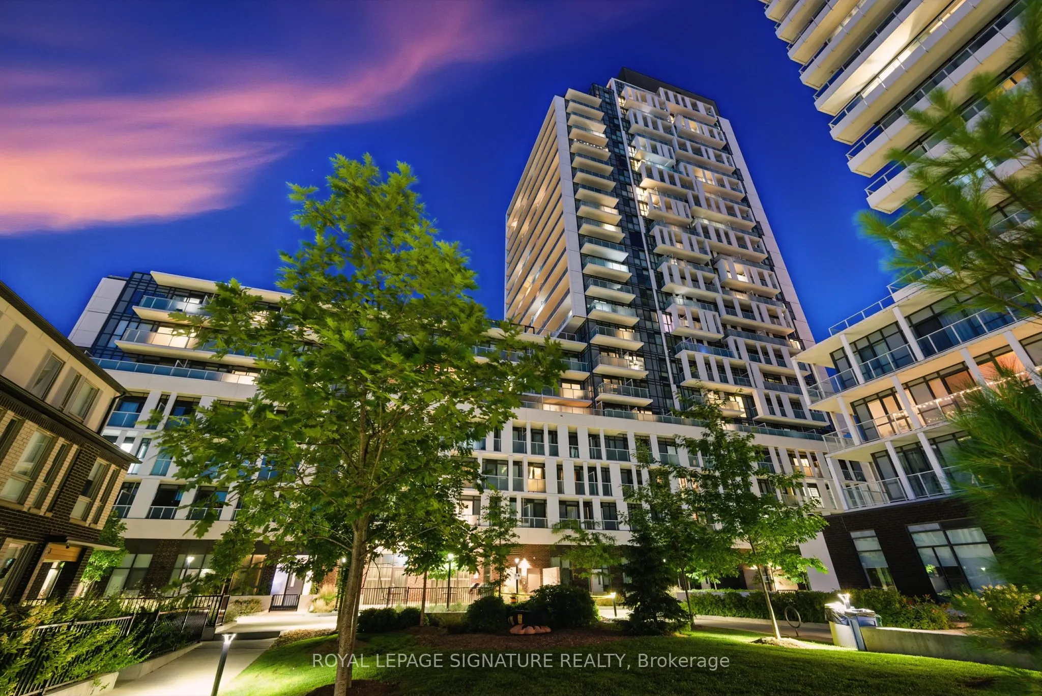 188 Fairview Mall Drive E, #1611