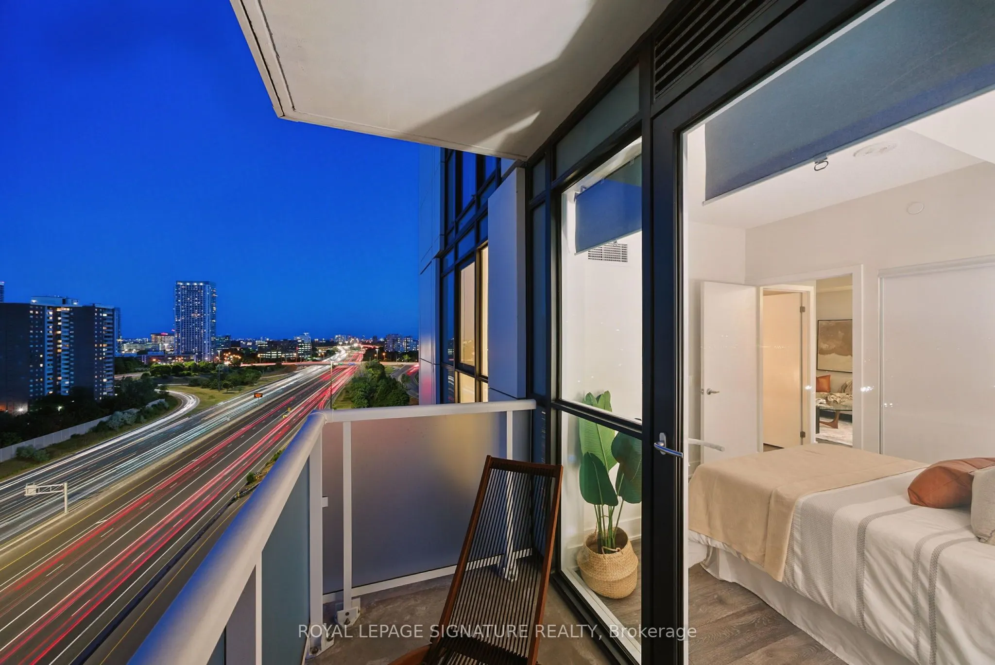 188 Fairview Mall Drive E, #1611