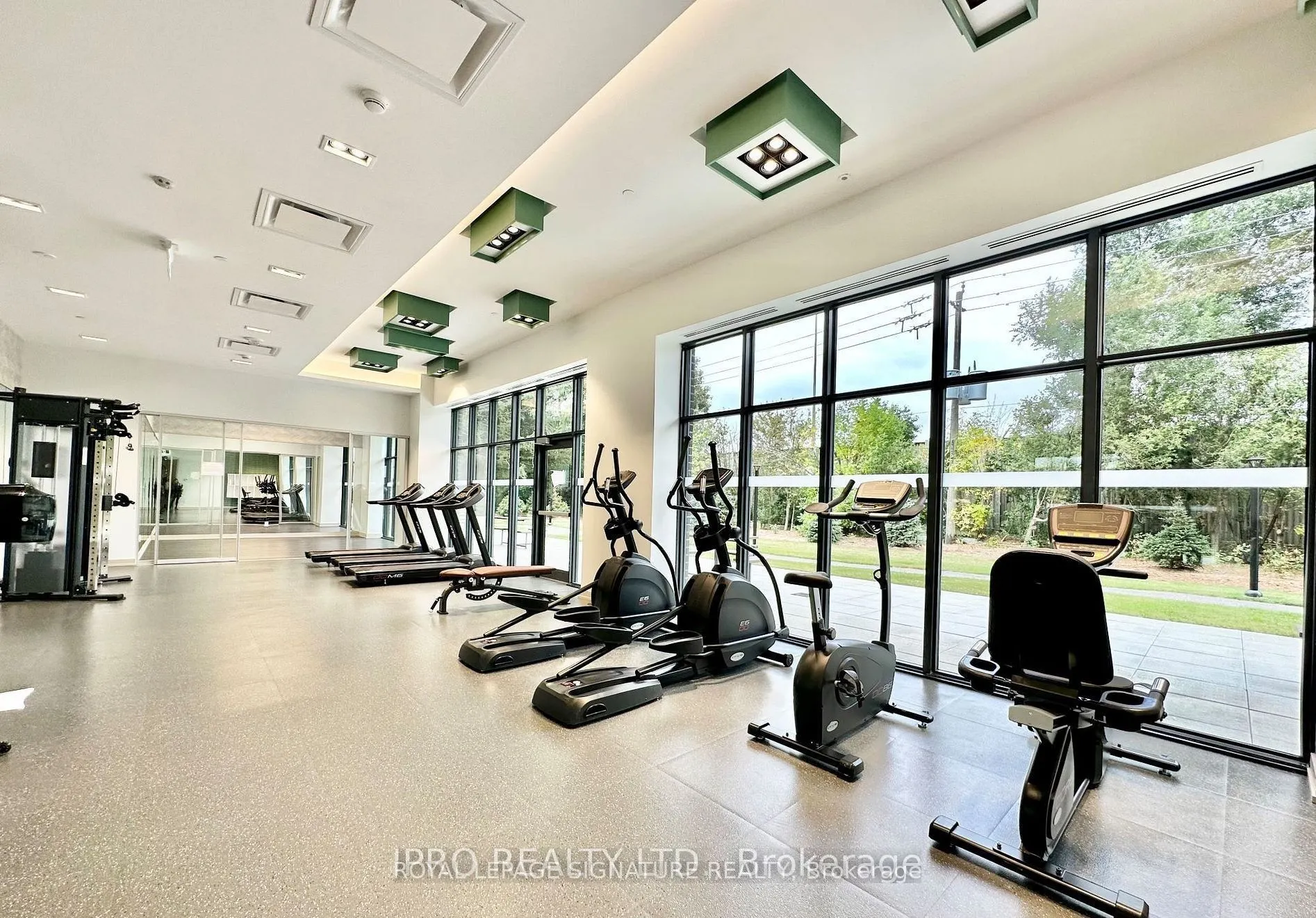 188 Fairview Mall Drive E, #1611