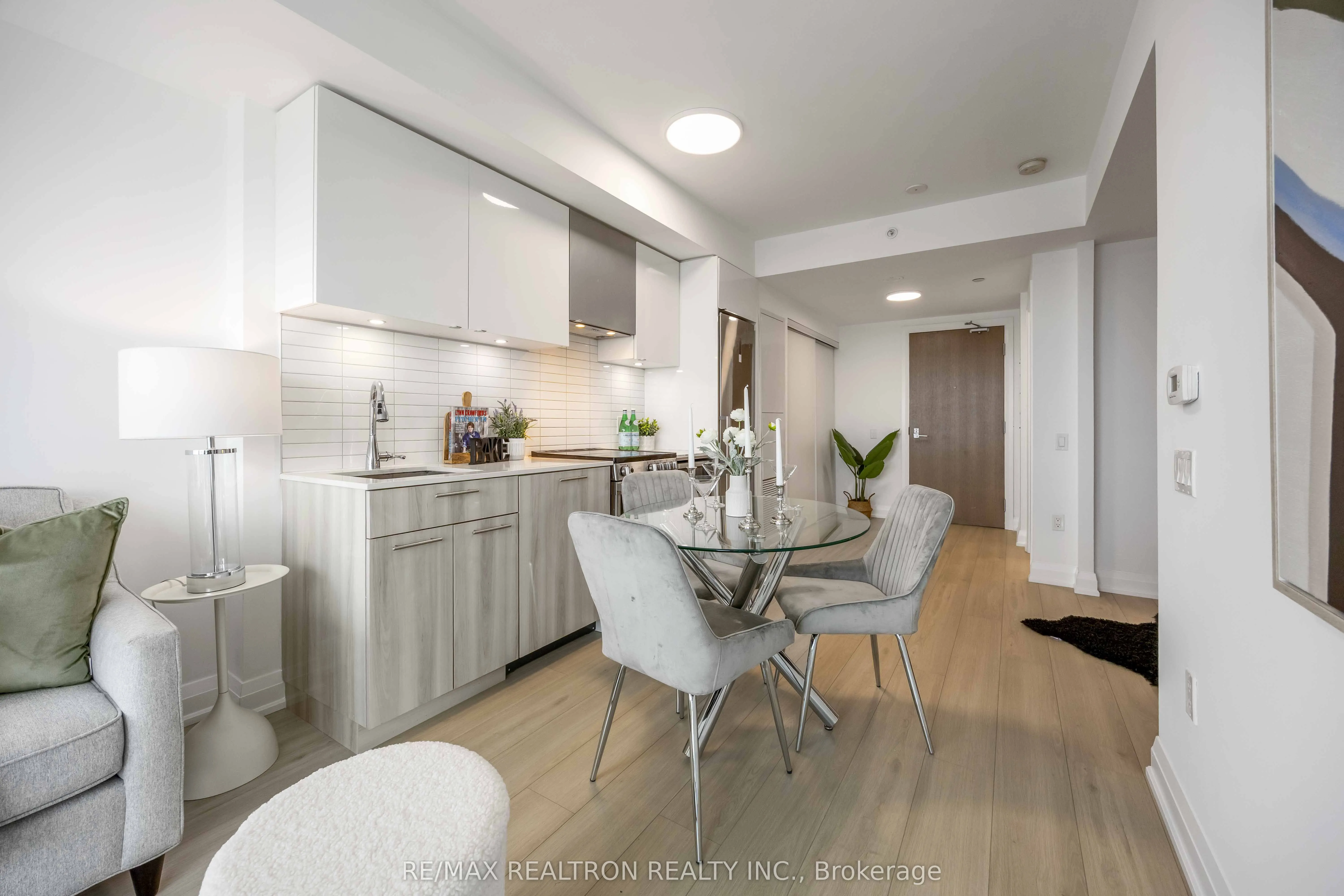 251 Jarvis Street, #3314