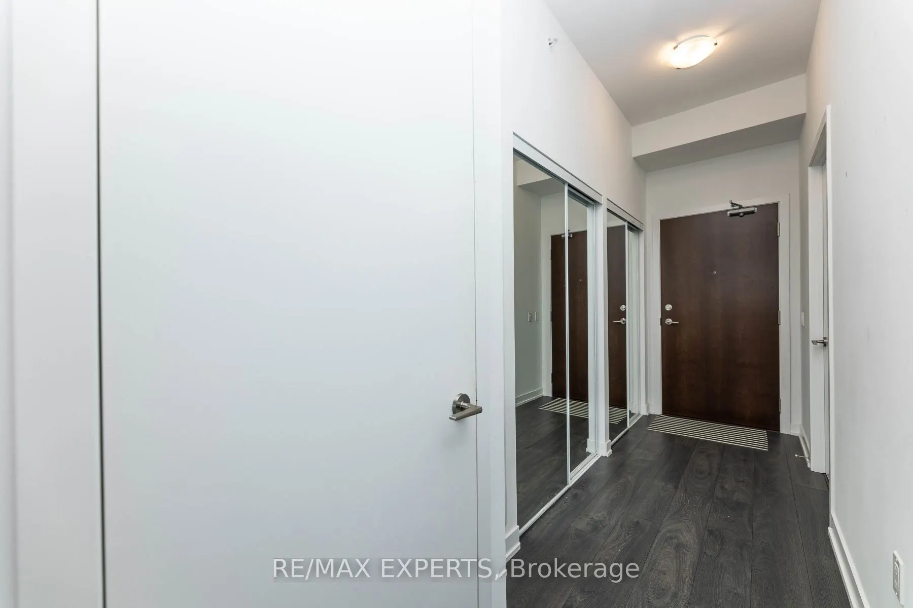 38 Iannuzzi Street, #1105