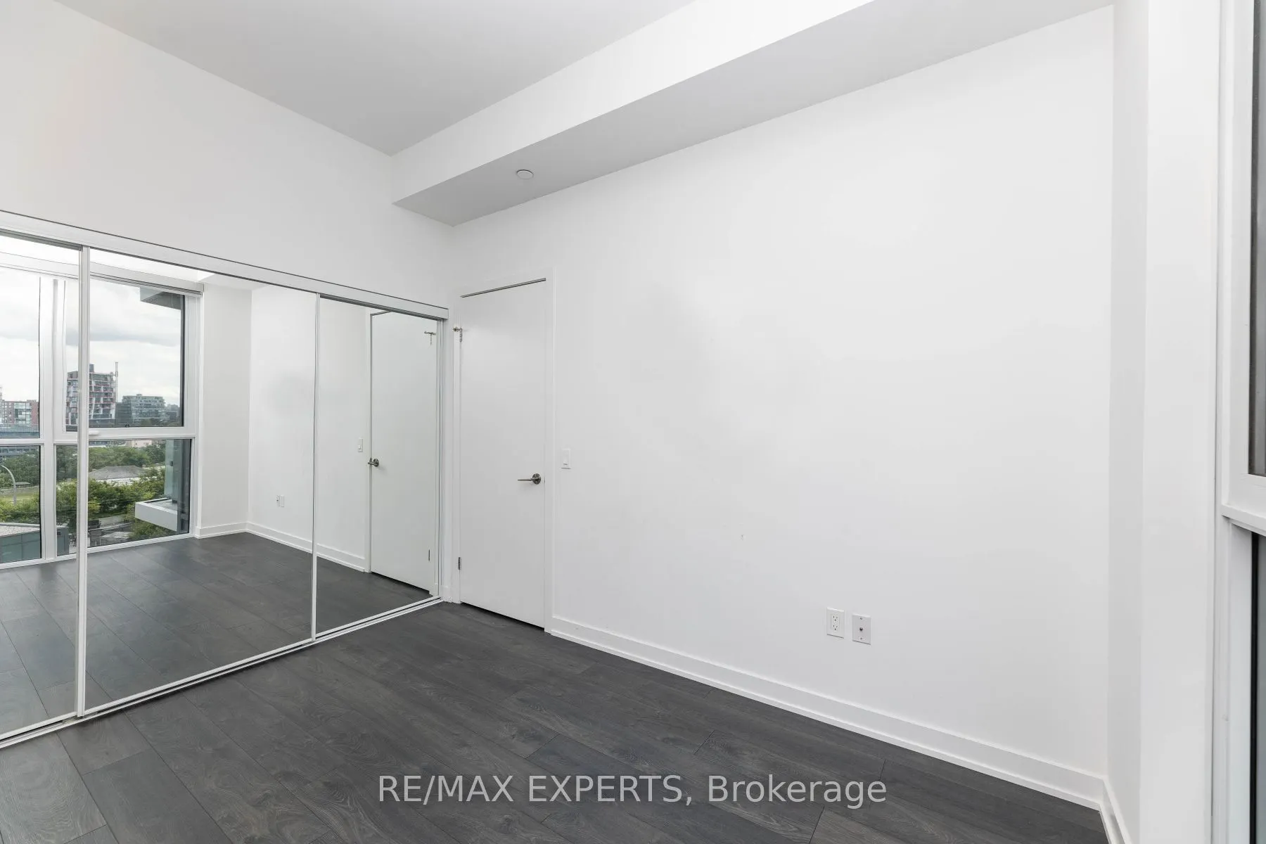 38 Iannuzzi Street, #1105