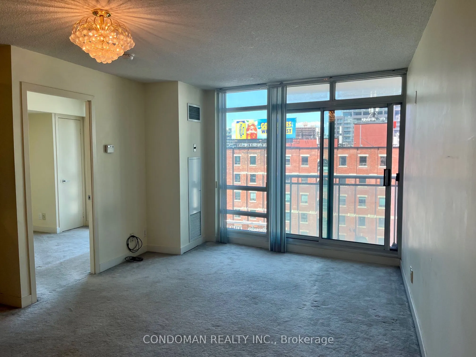 397 Front Street, #907