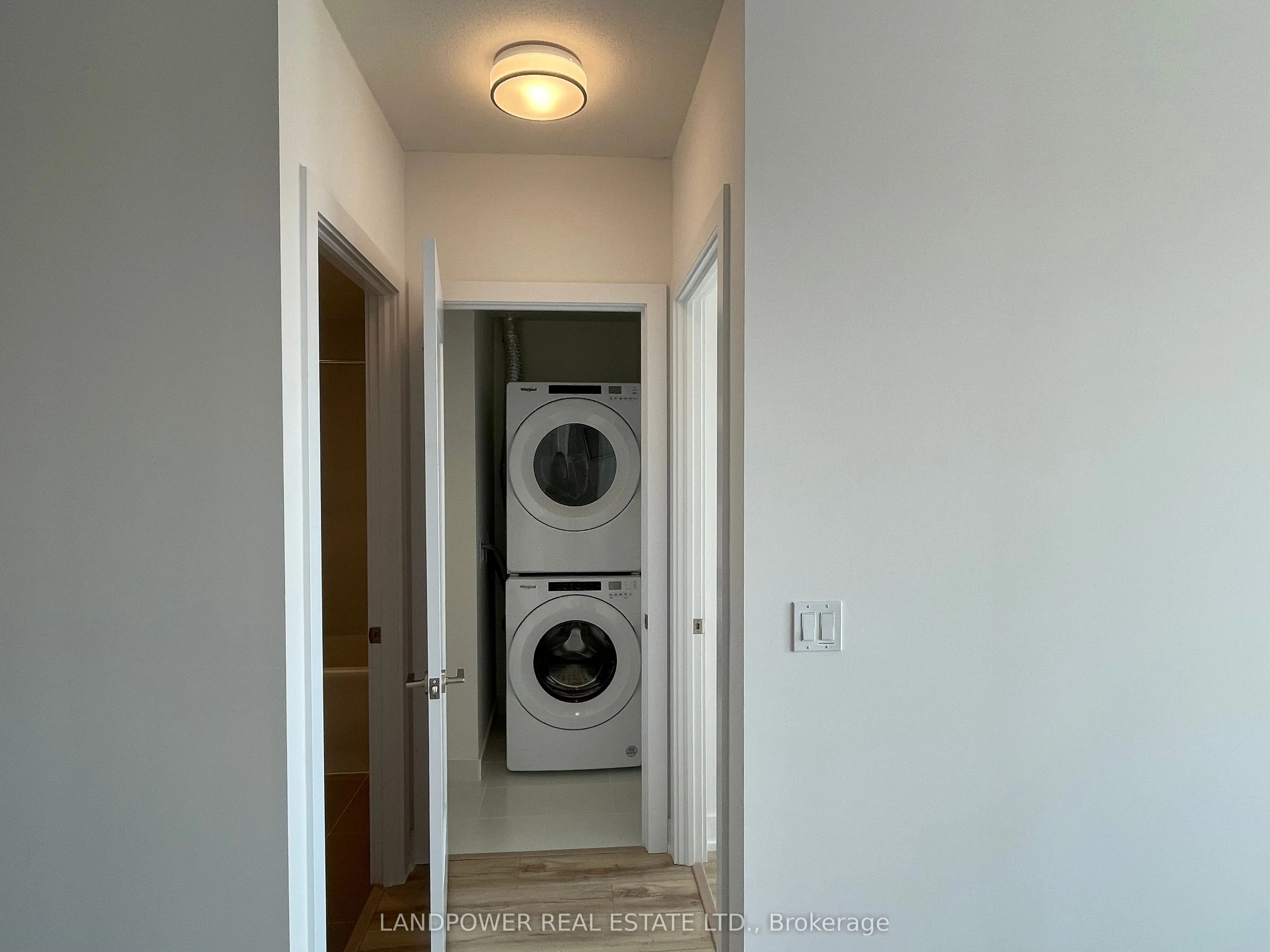25 Adra Grado Way S, #832