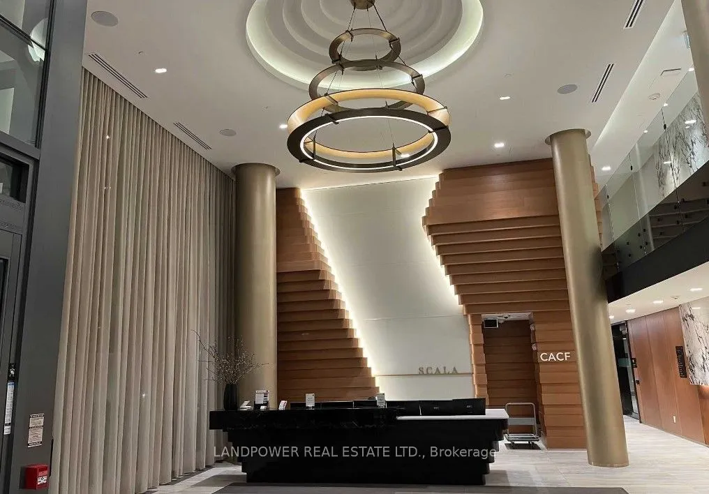 25 Adra Grado Way S, #832