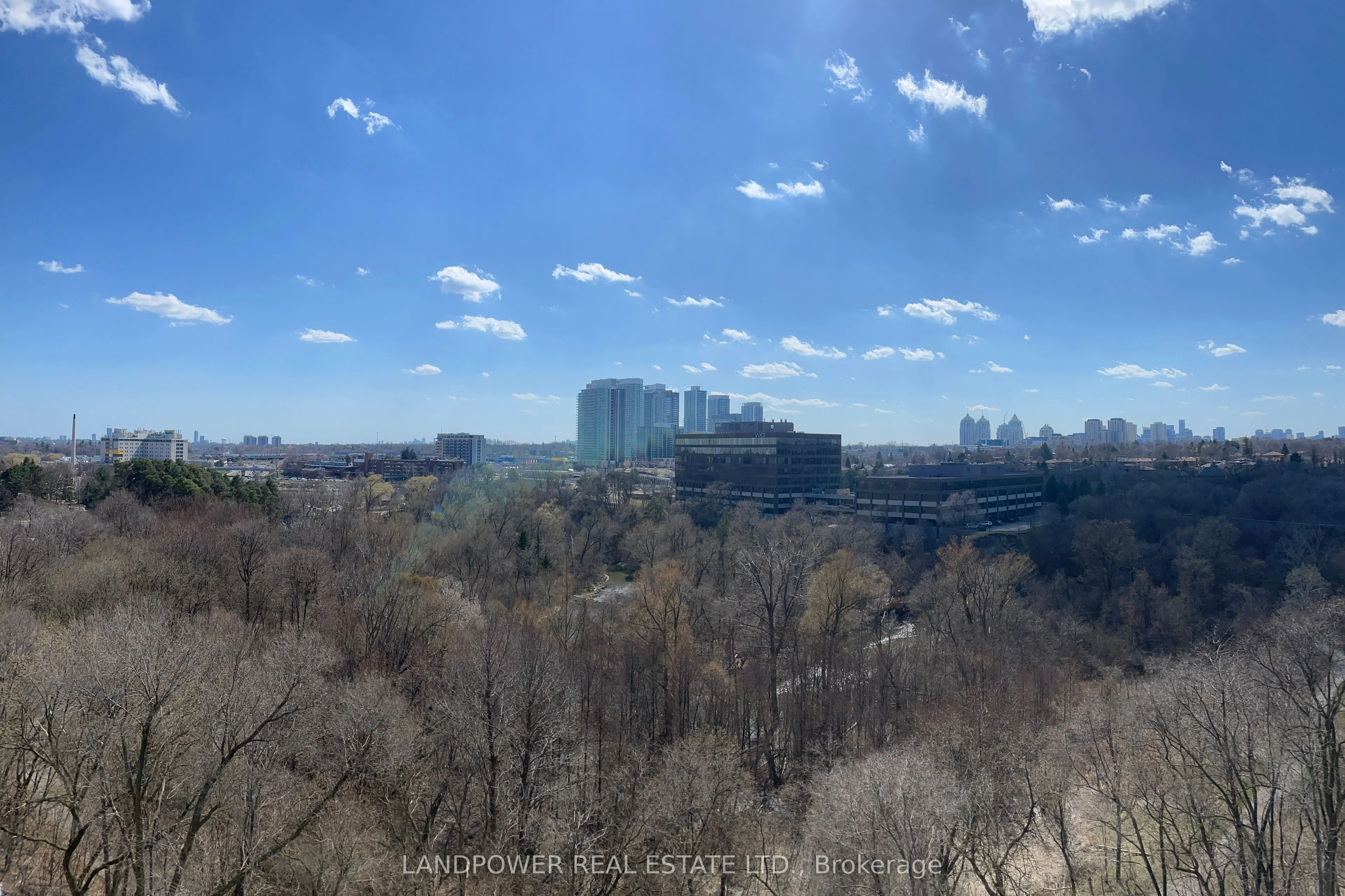25 Adra Grado Way S, #832