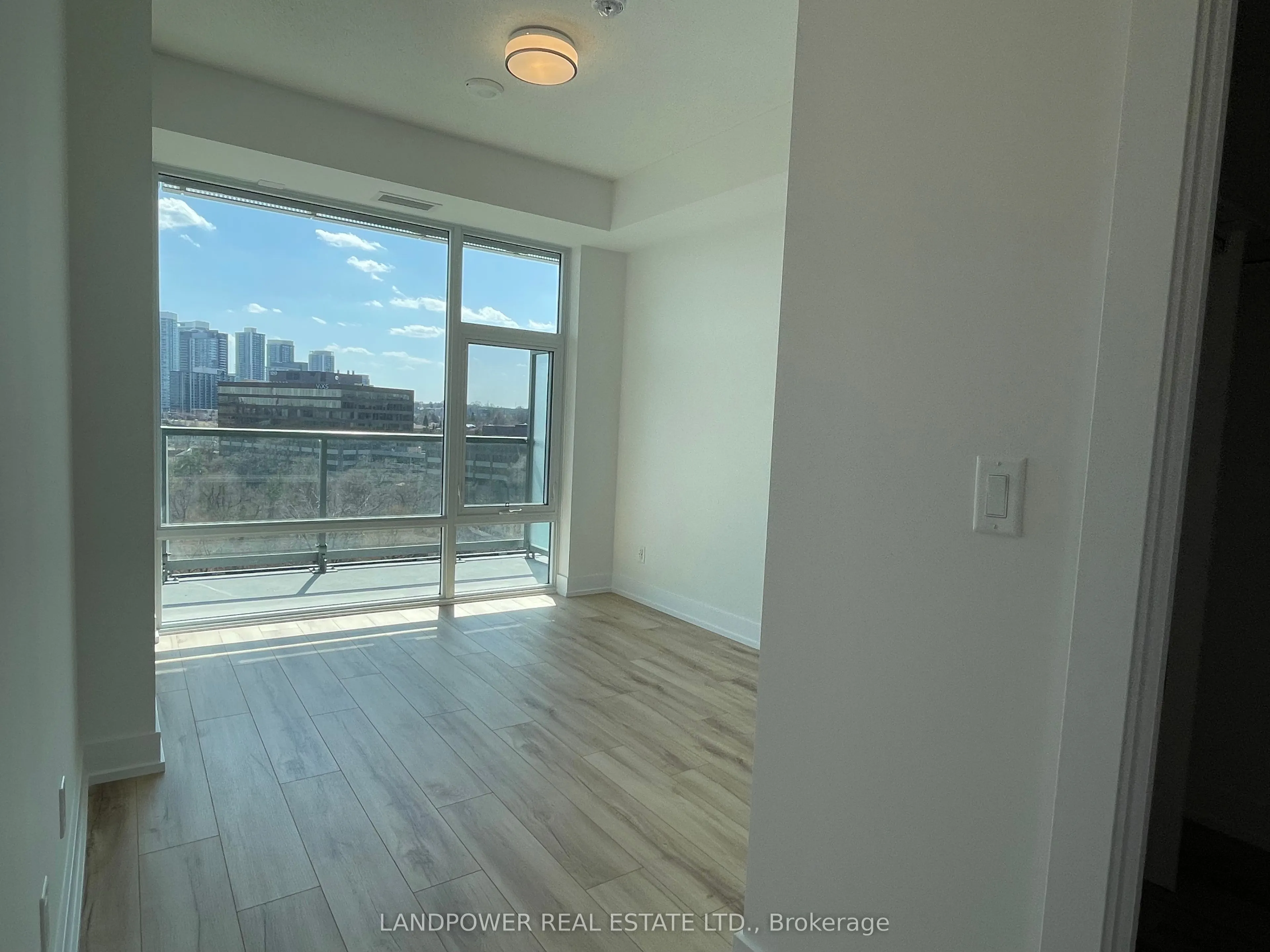 25 Adra Grado Way S, #832