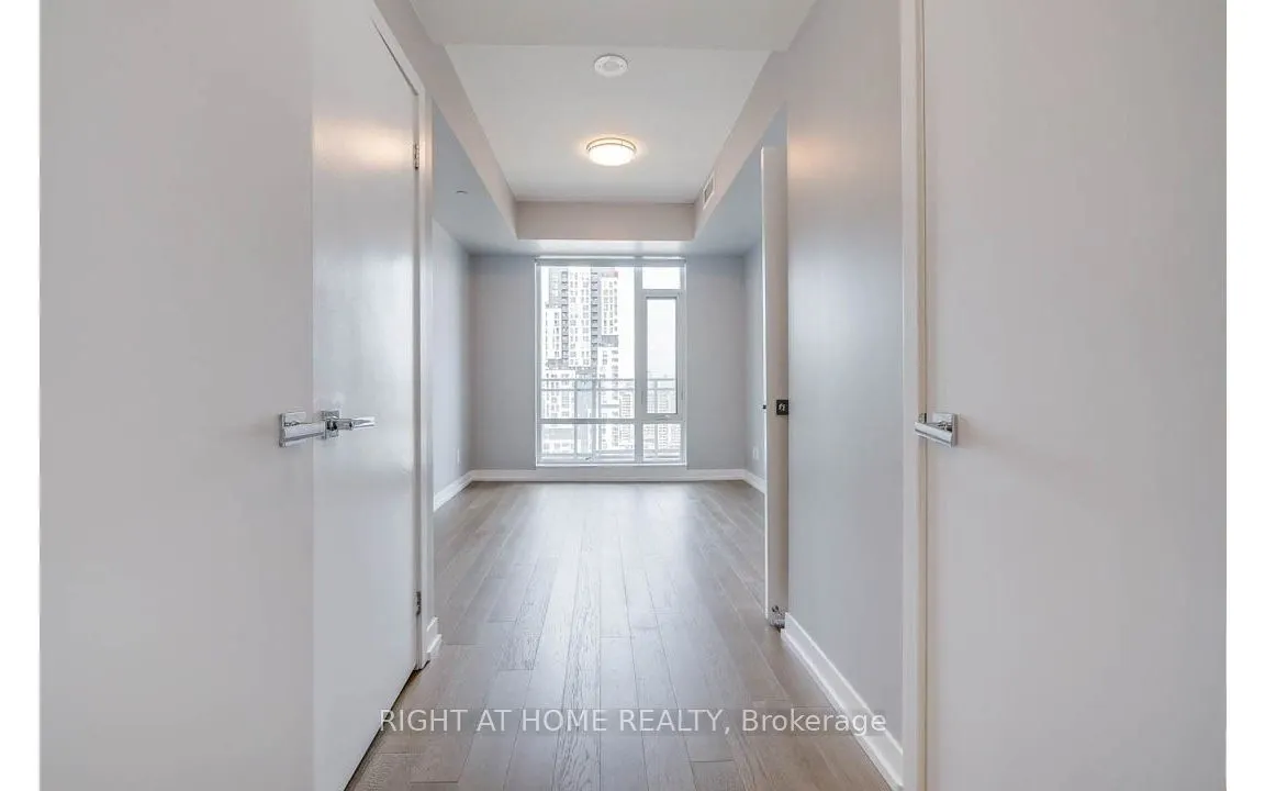 21 Widmer Street, #2504