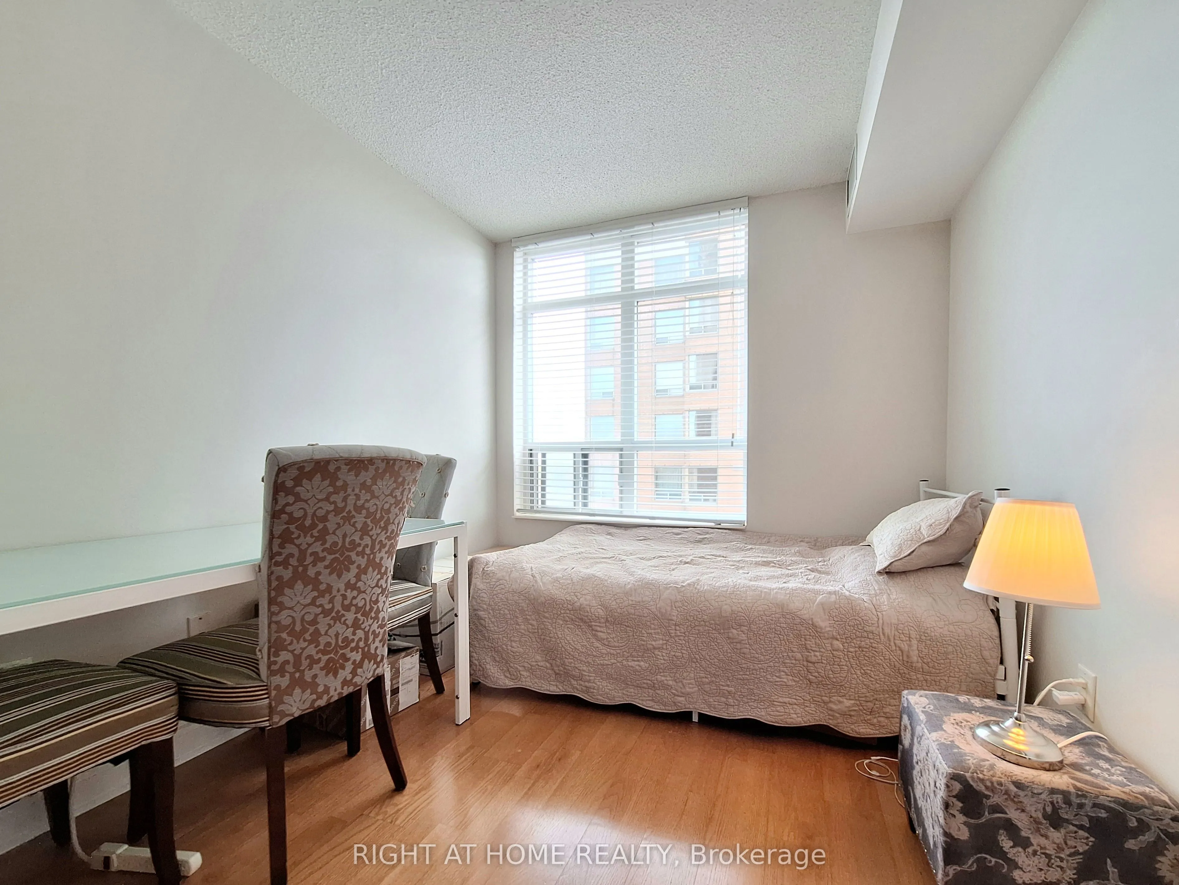 880 Grandview Way, #606