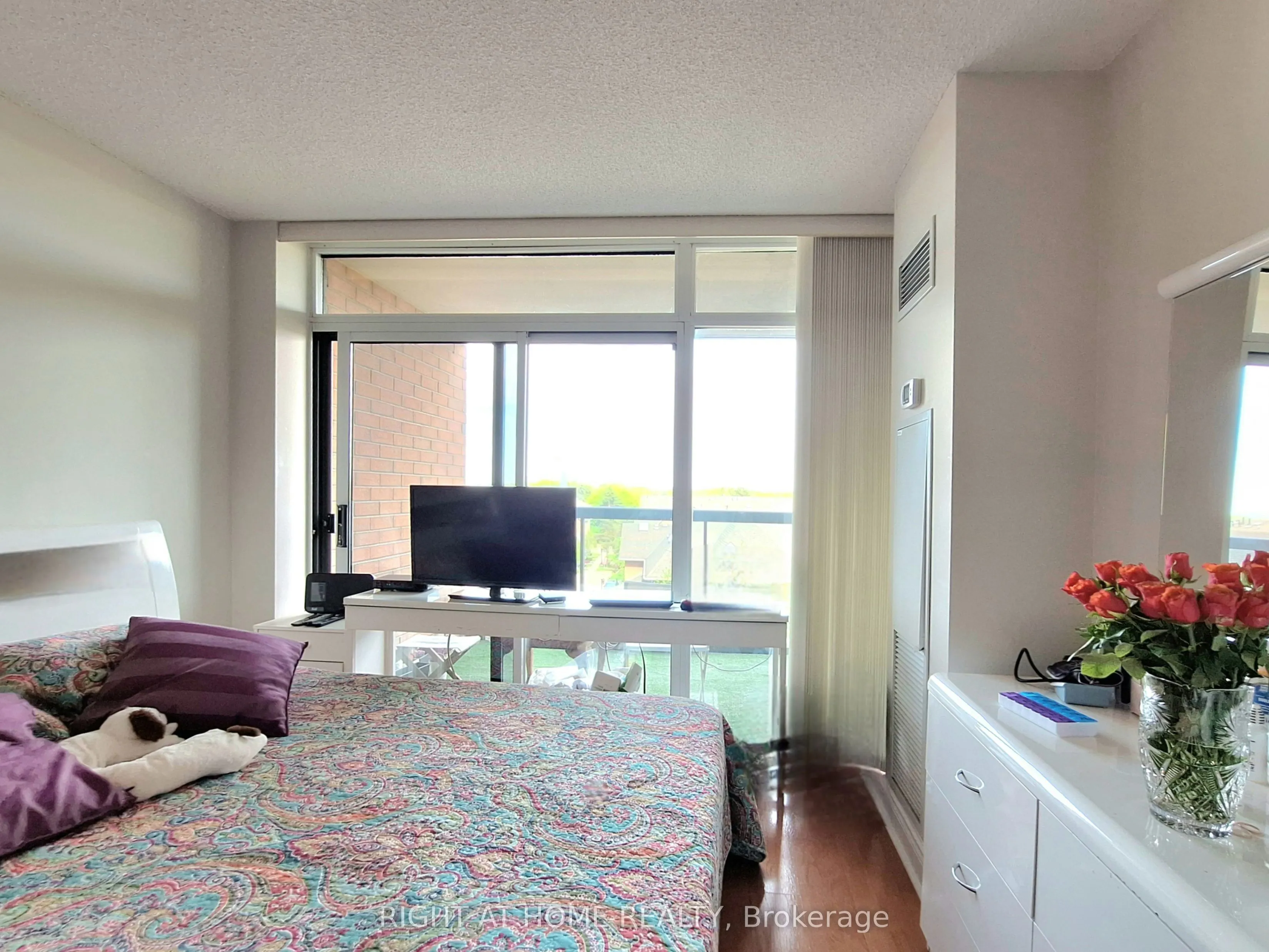 880 Grandview Way, #606