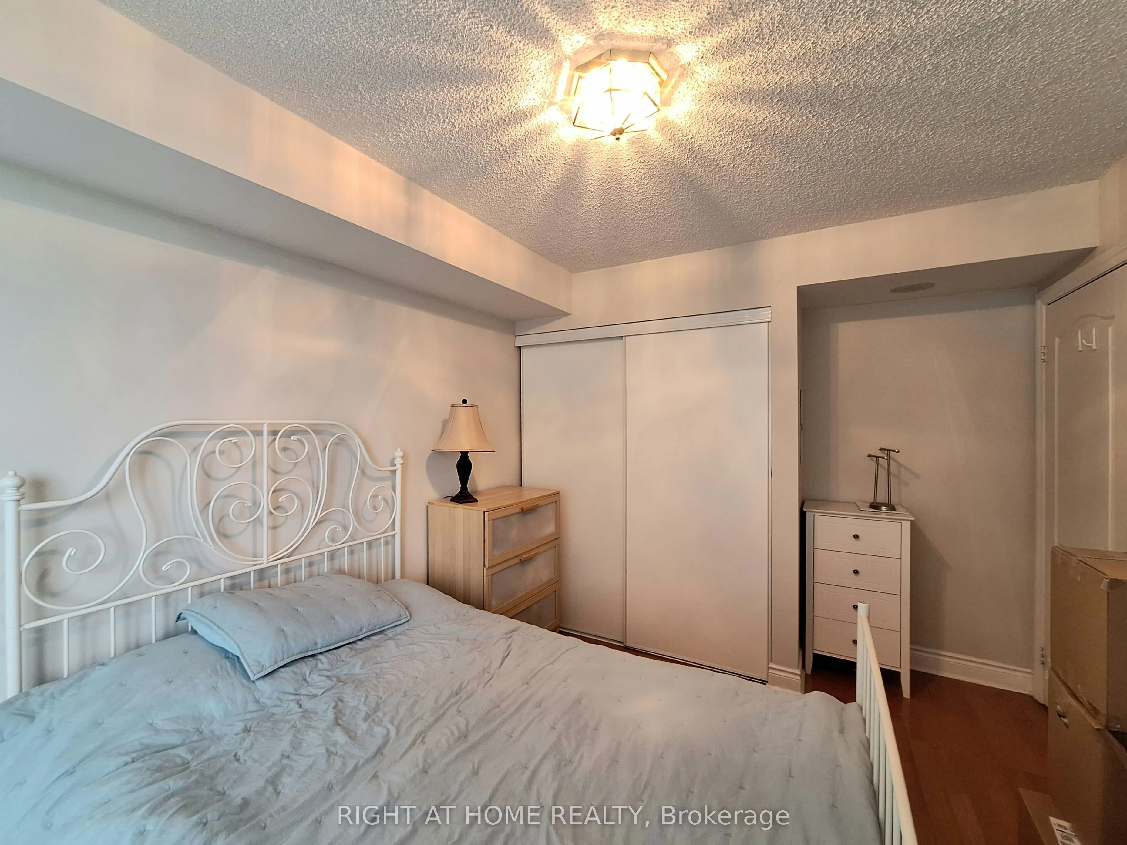 880 Grandview Way, #606