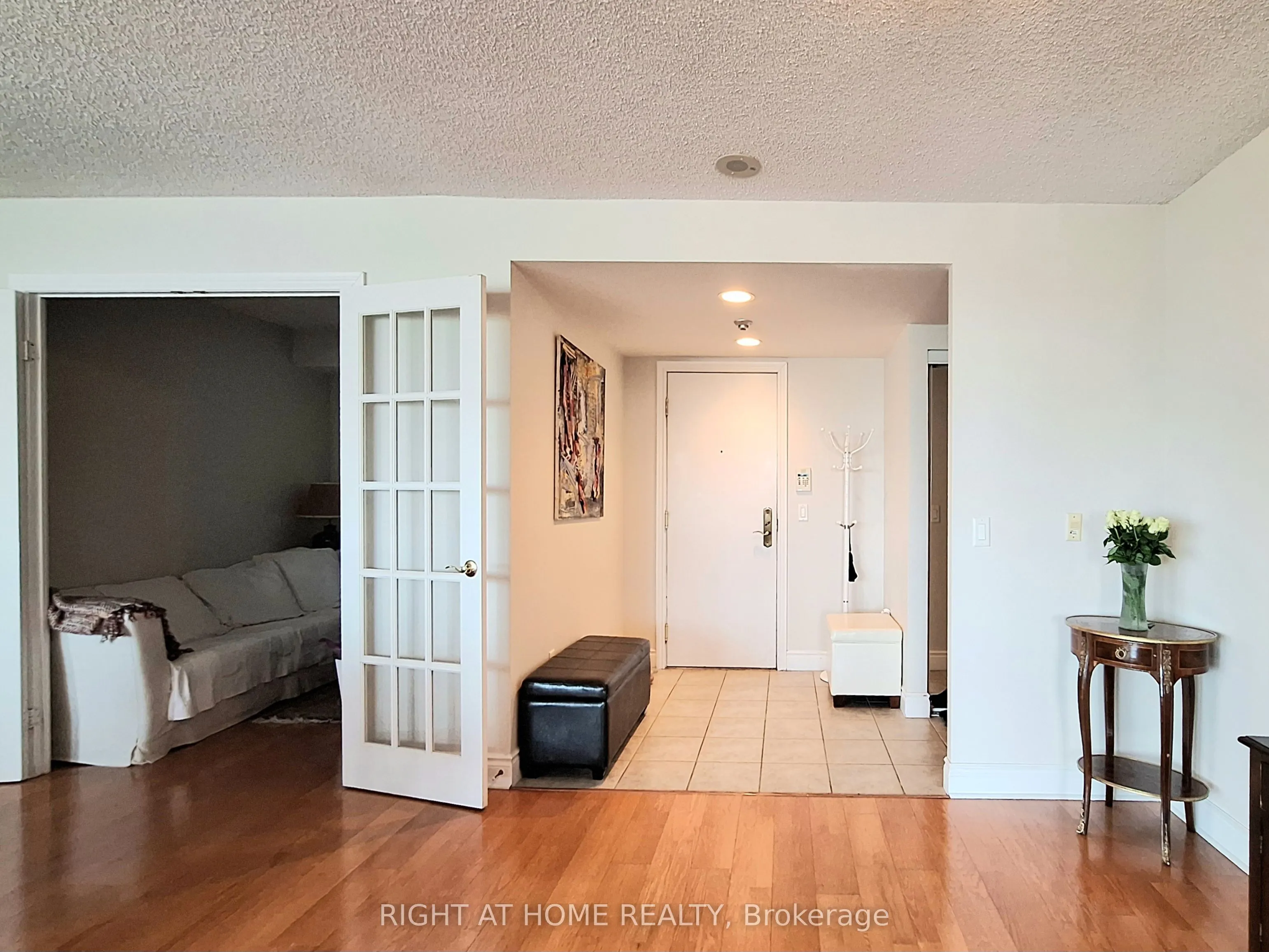 880 Grandview Way, #606