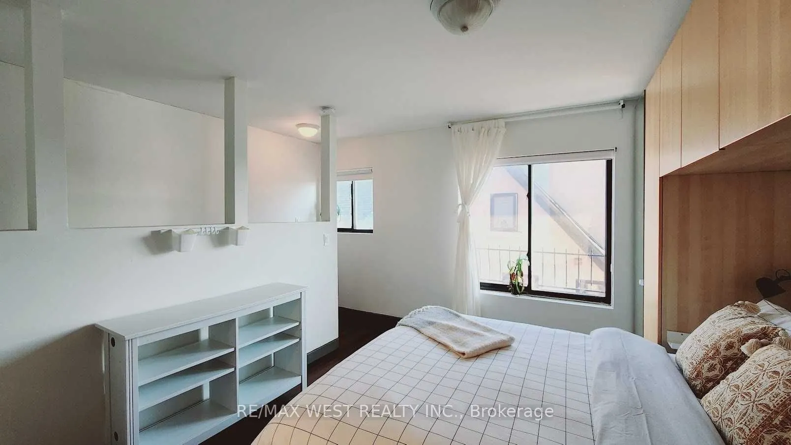 388 Manning Avenue, #Unit C