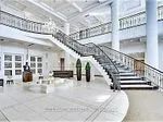 15 Greenview Avenue, #811