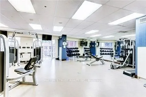 33 Sheppard Avenue E, #2309