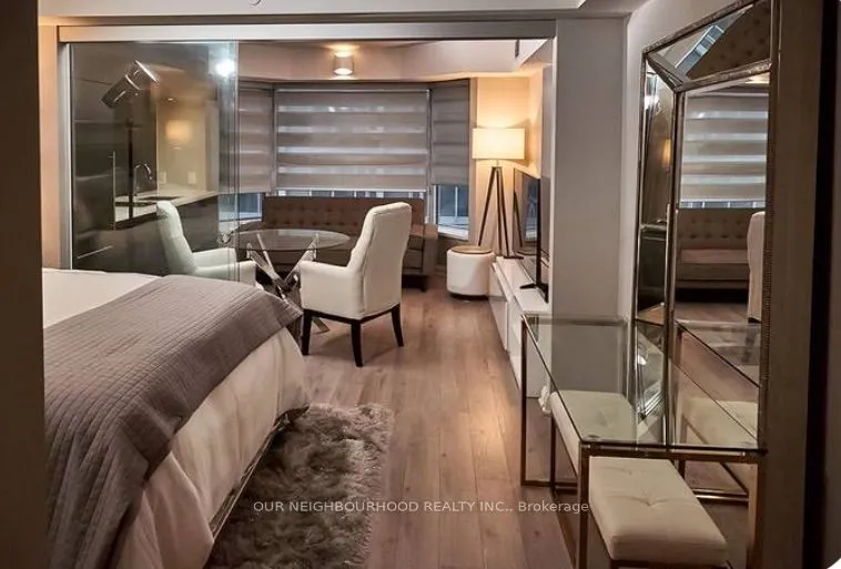 155 Yorkville Avenue, #1210