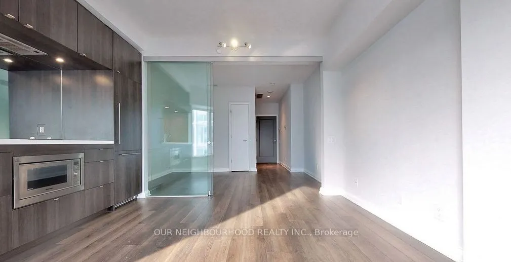 155 Yorkville Avenue, #1210