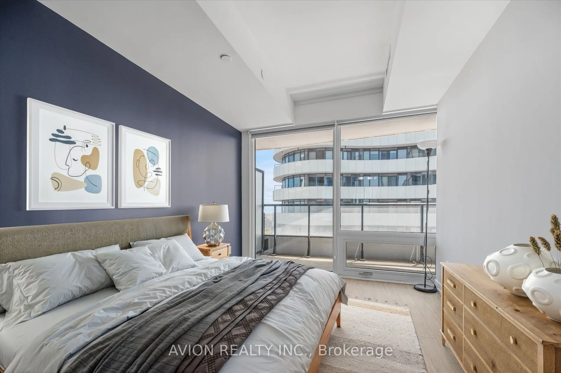 85 Wood Street, #3603