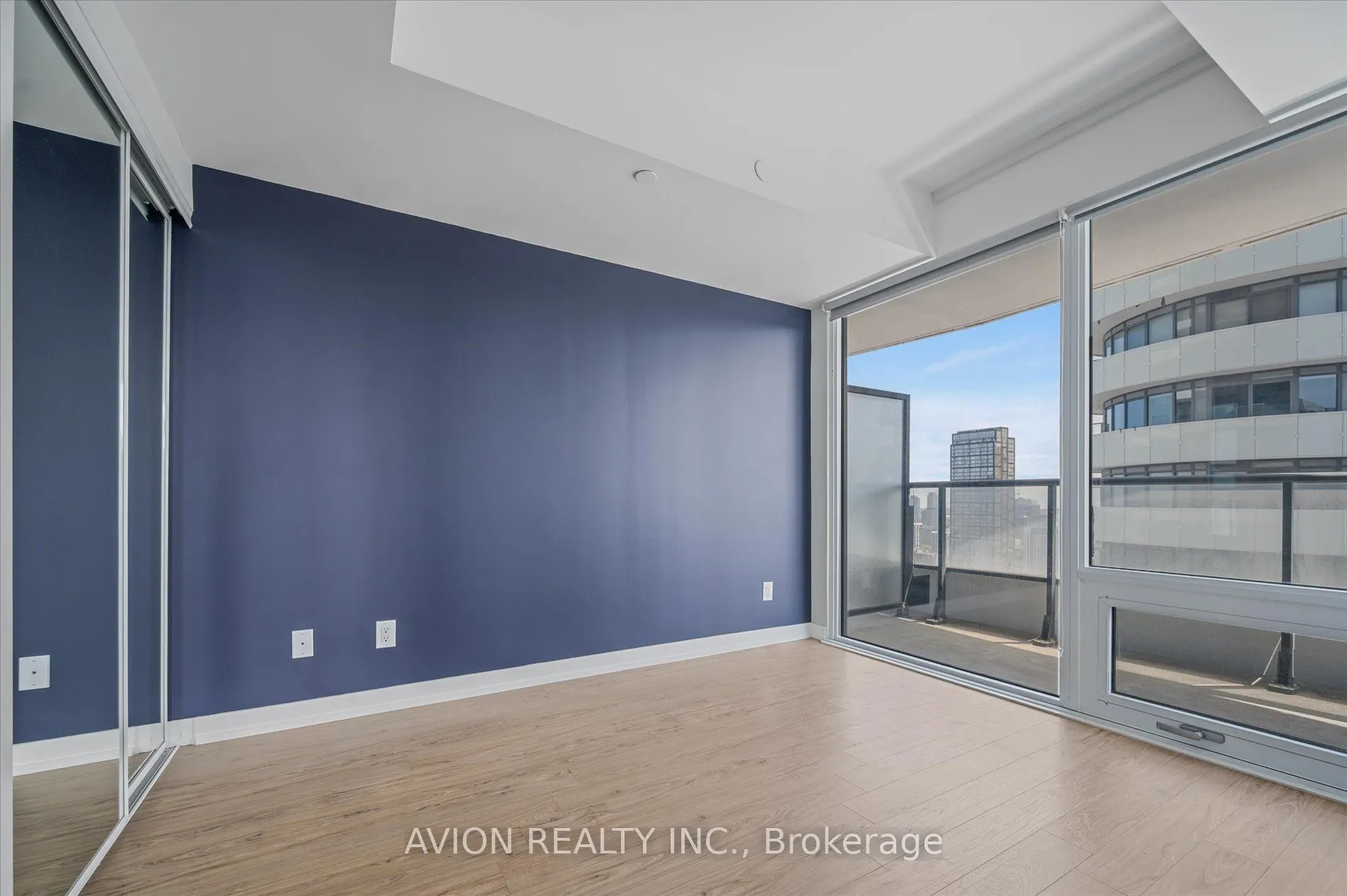 85 Wood Street, #3603