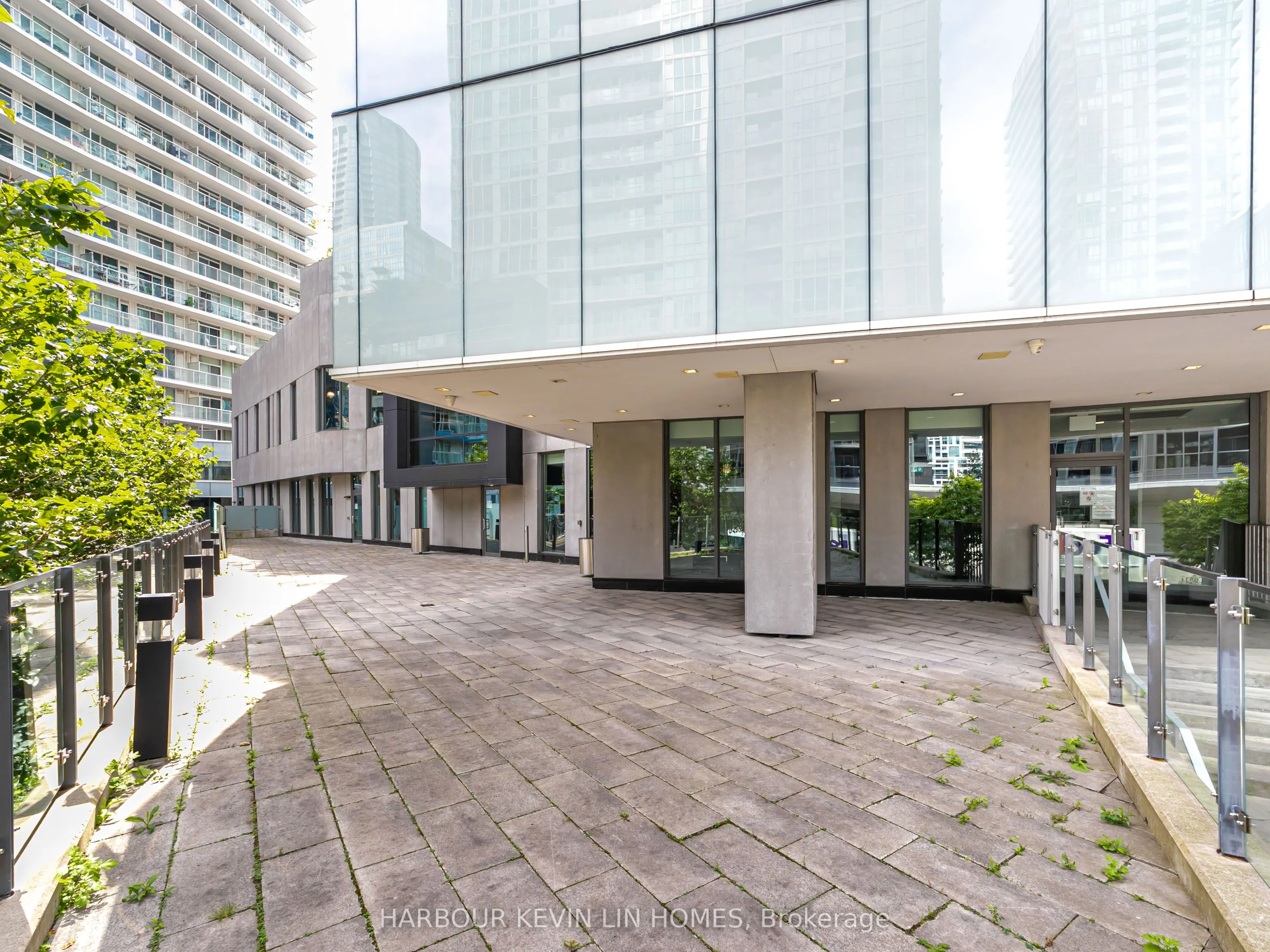 75 Queens Wharf Road, #1009