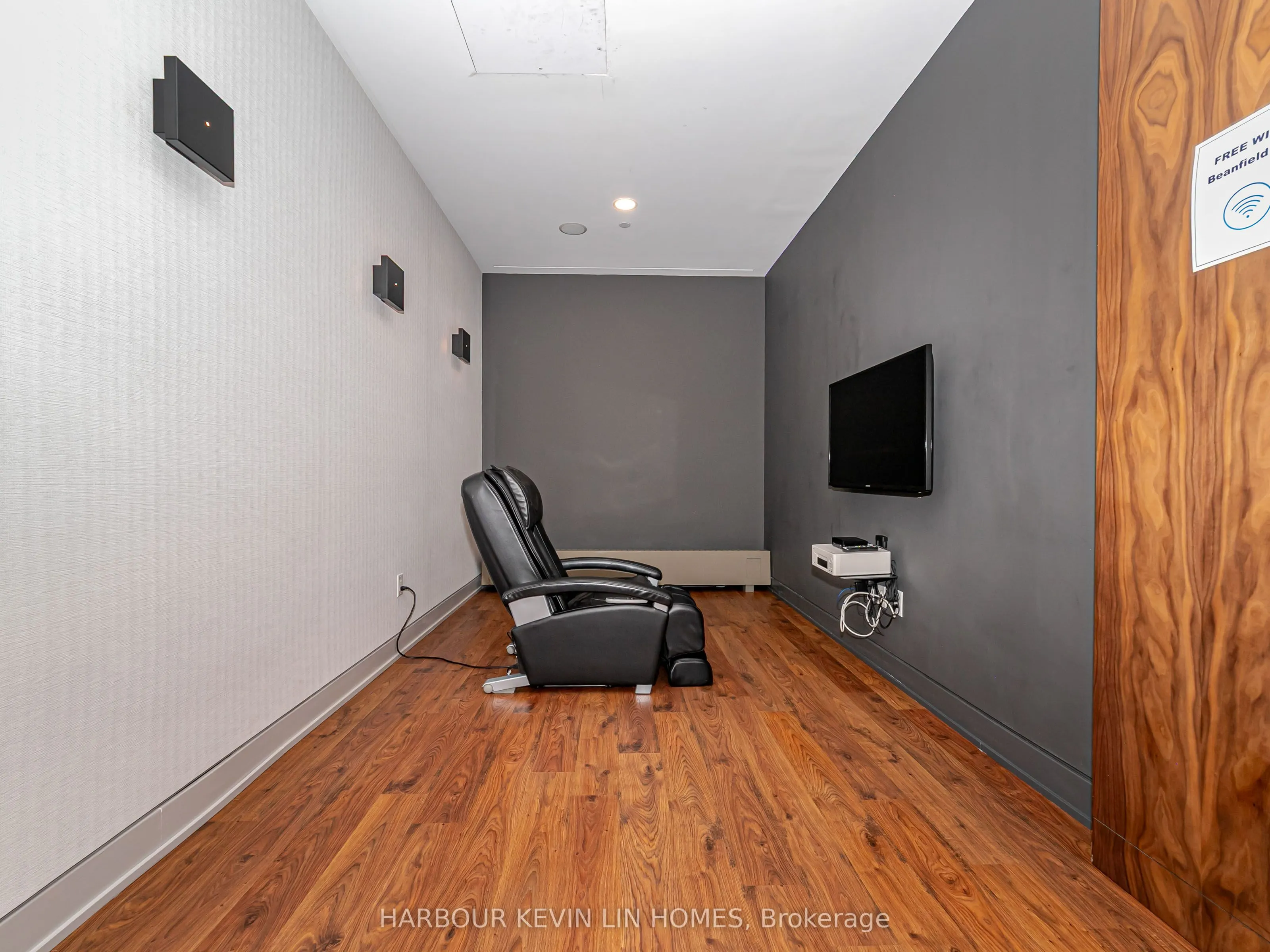 75 Queens Wharf Road, #1009